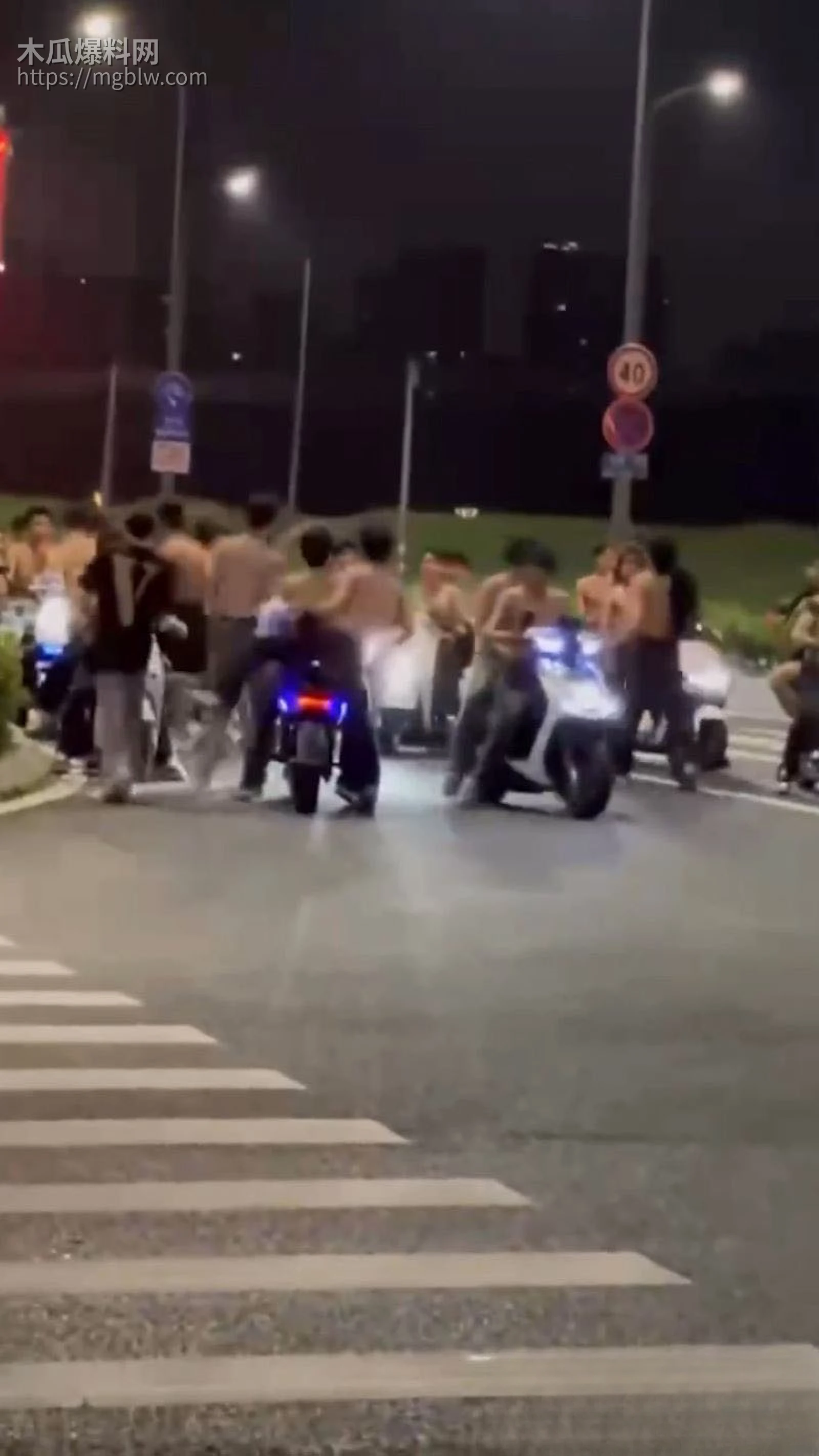 广东街头古惑仔重现 6