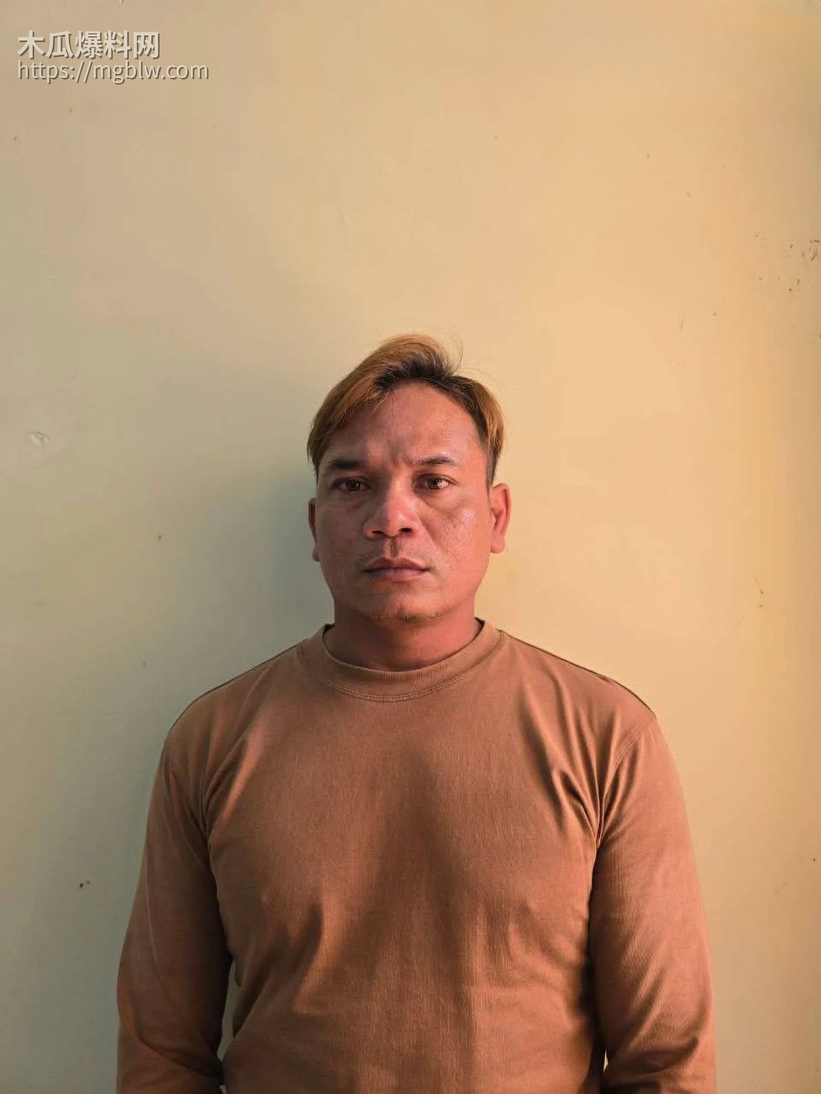 柬埔寨木牌女侠劫法场大瓜014