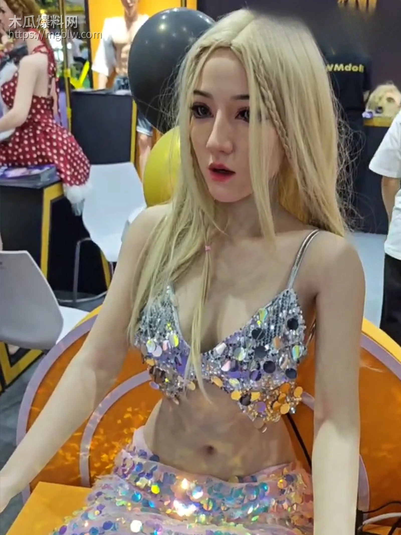 广州成人展实体娃娃馆2