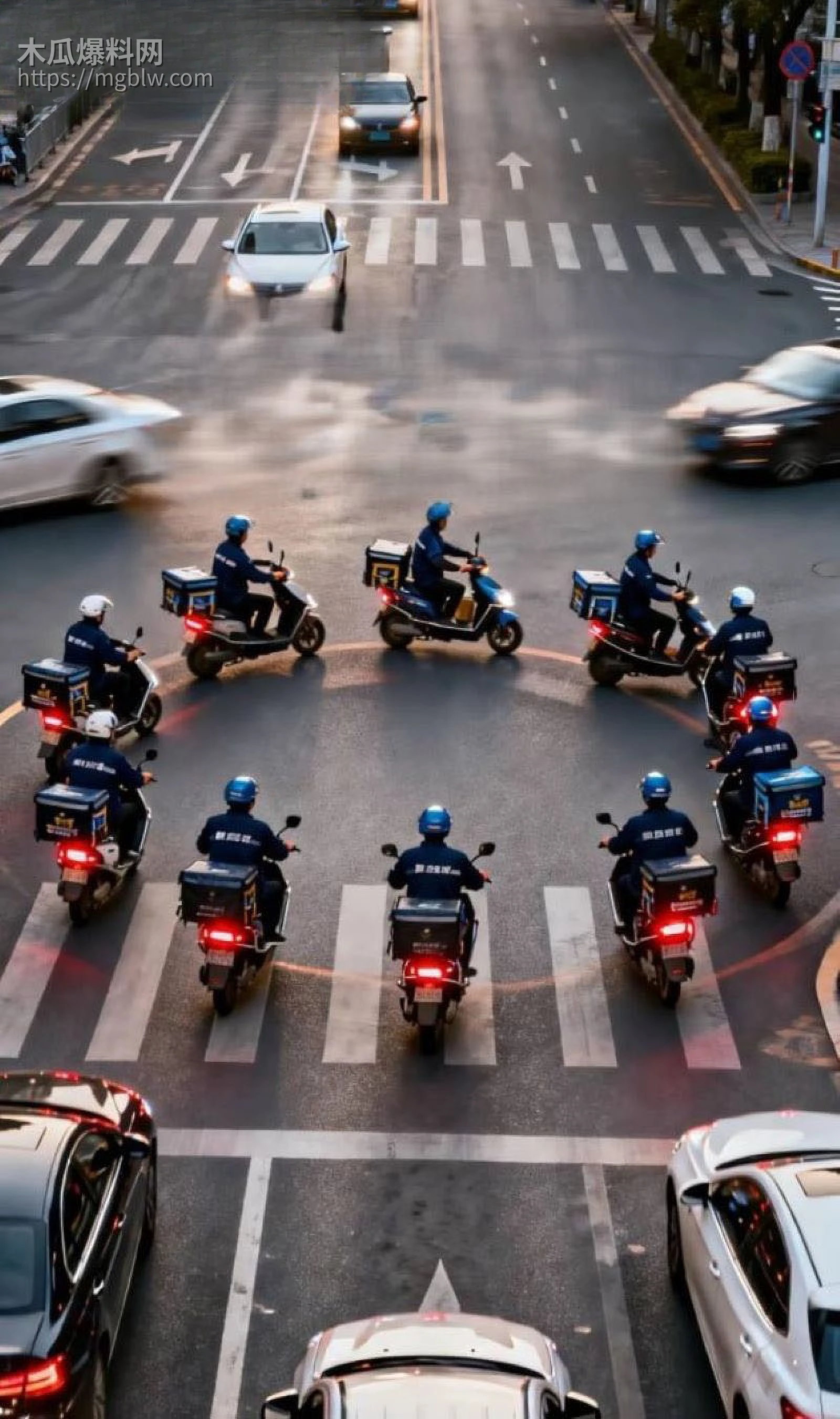 长沙外卖骑手集体抗议 6