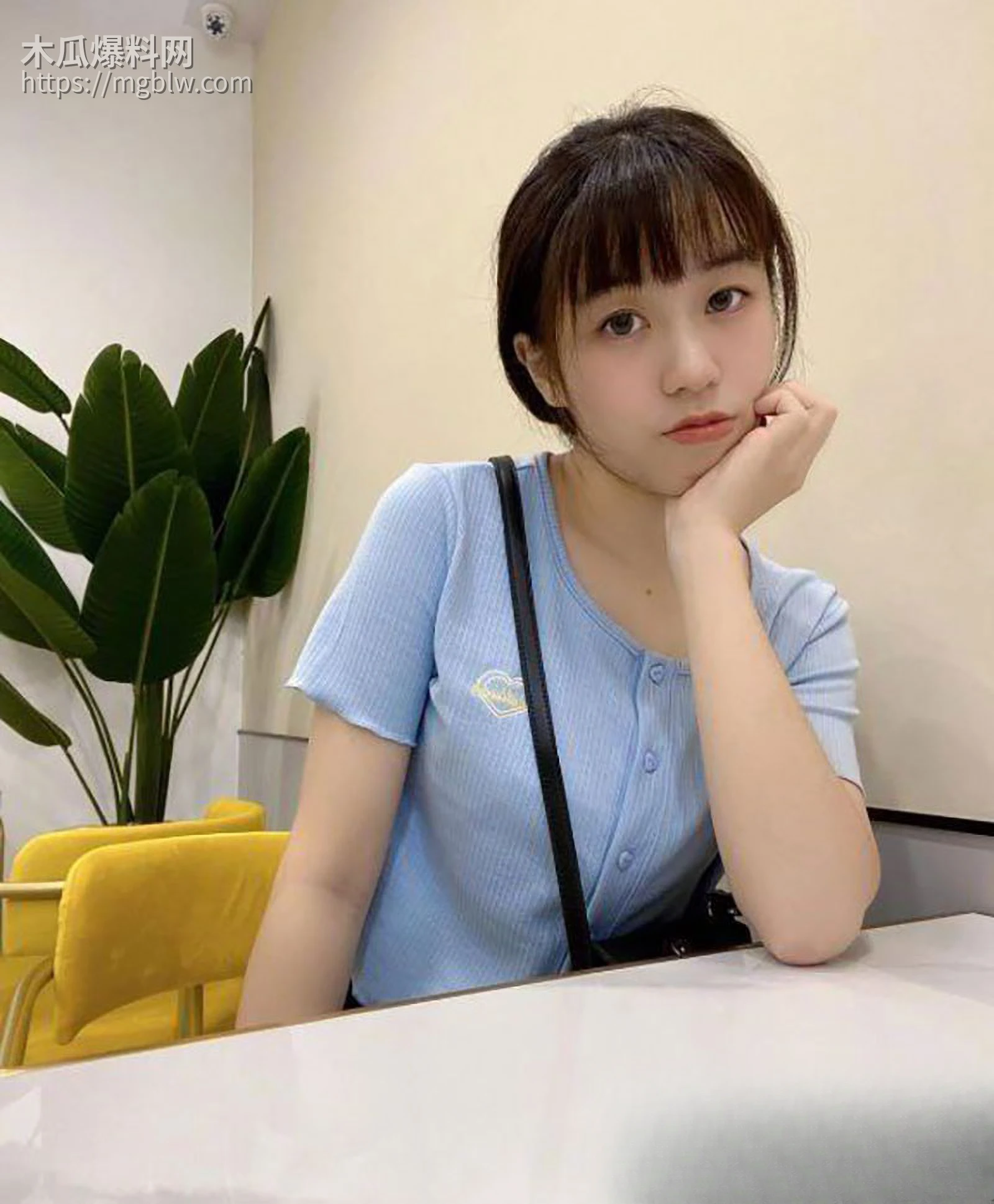 tiktok网红学生妹熊熊1