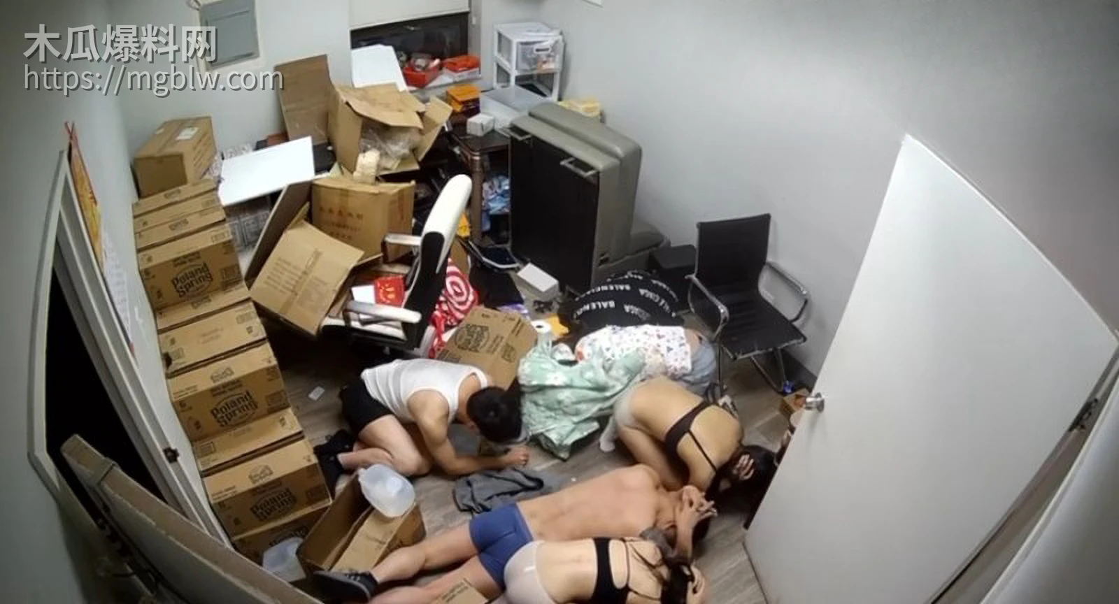 美国纽约华人区法拉盛地下赌场抢劫案04