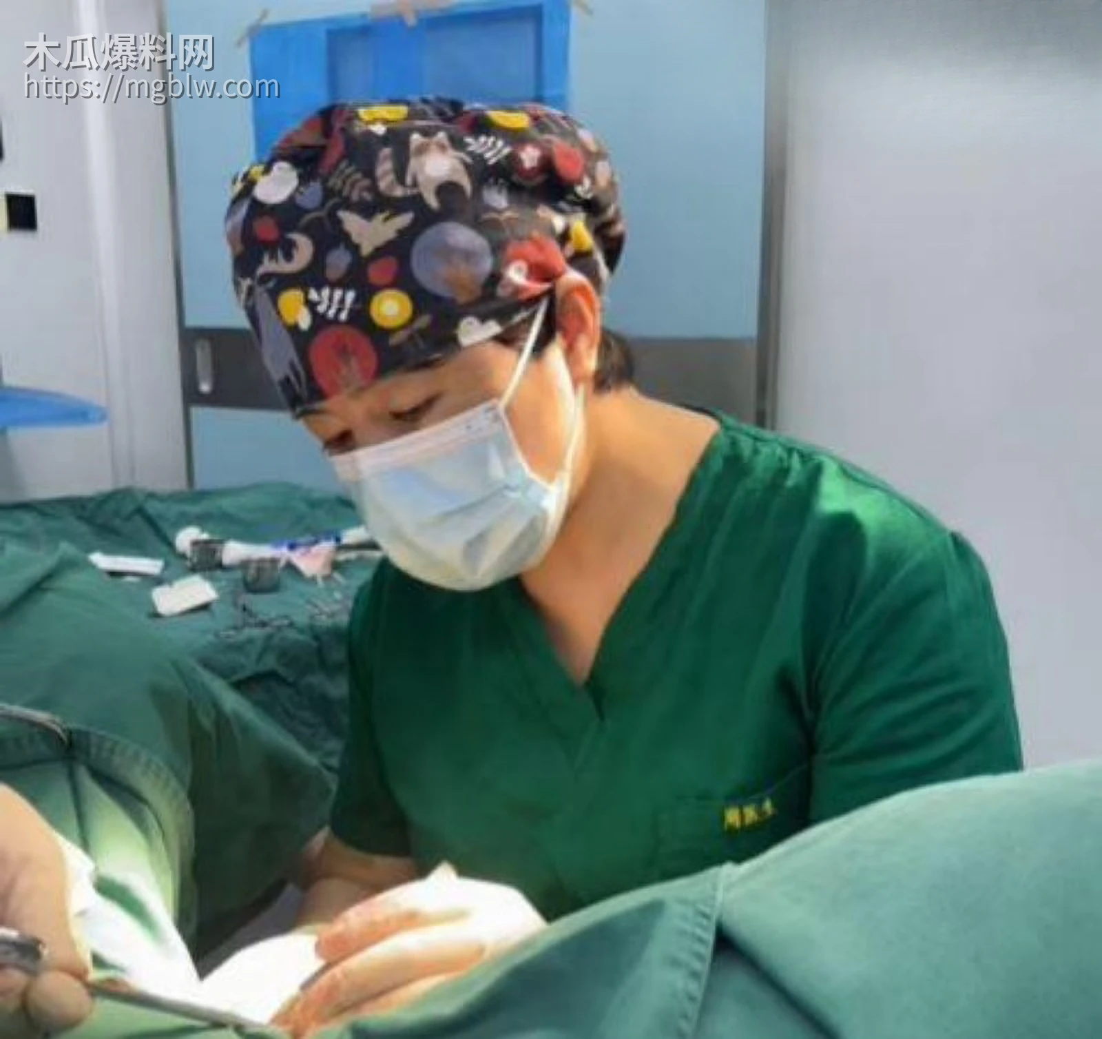 陕西中医药大学附属院直播妇科手术09