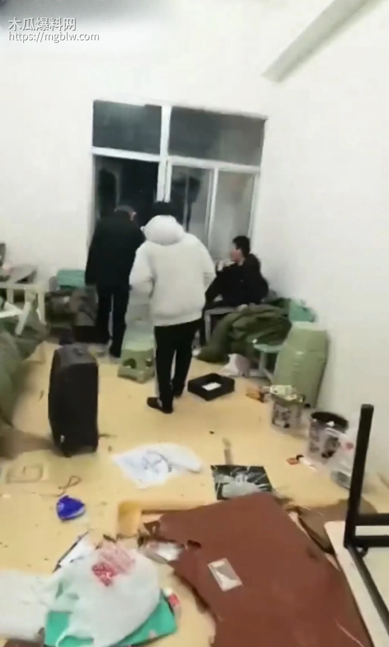 山东环帝祥龙素质教育基地学生起义05