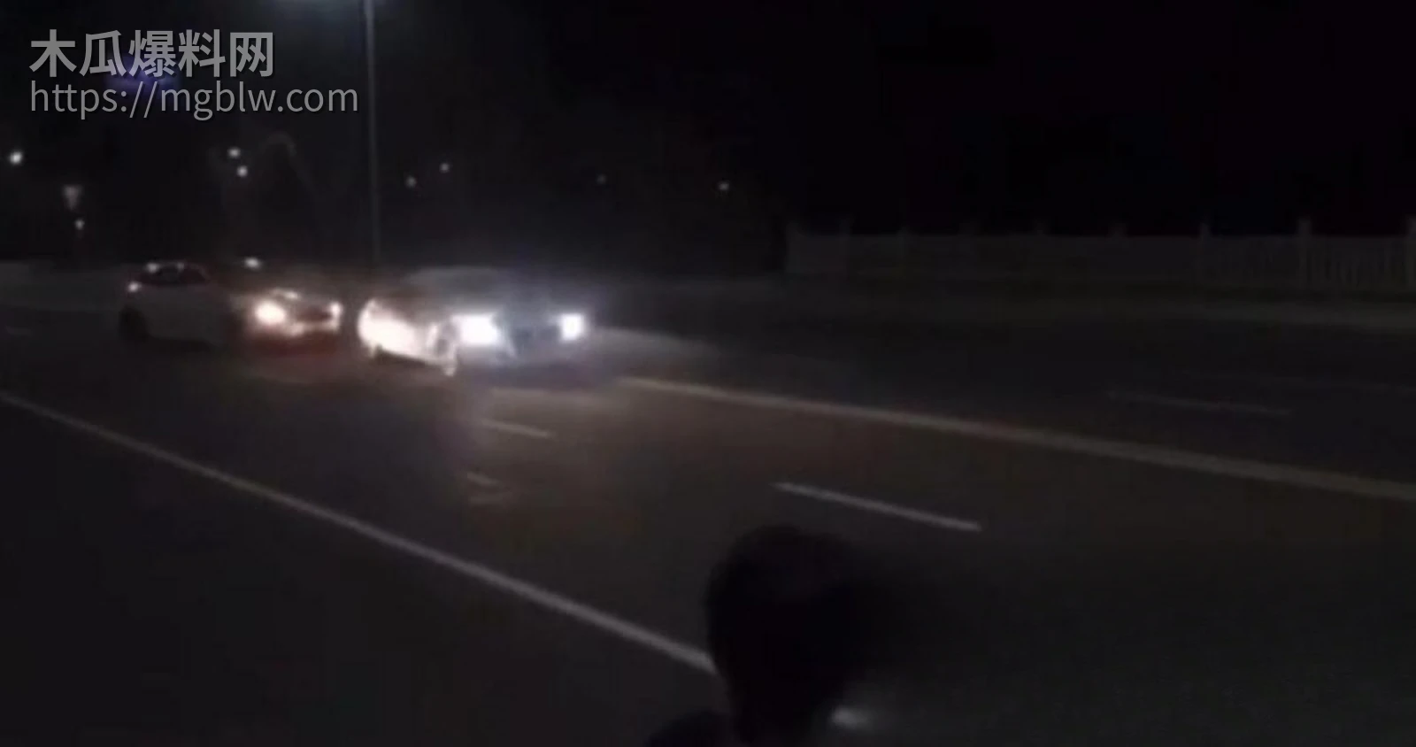 河南街头保时捷车主枪击案件01