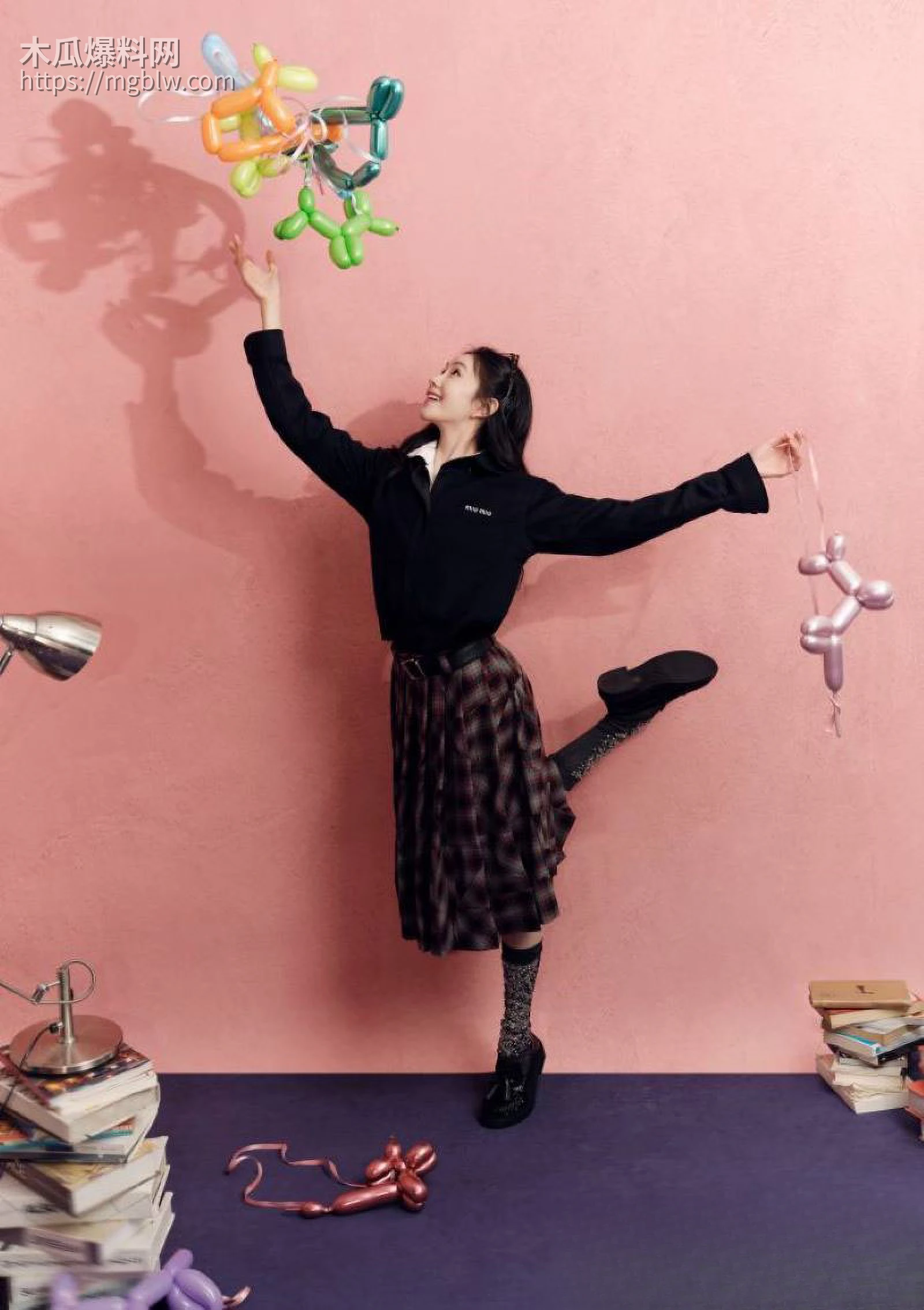 知名明星刘浩存春晚妆容封神最美 7