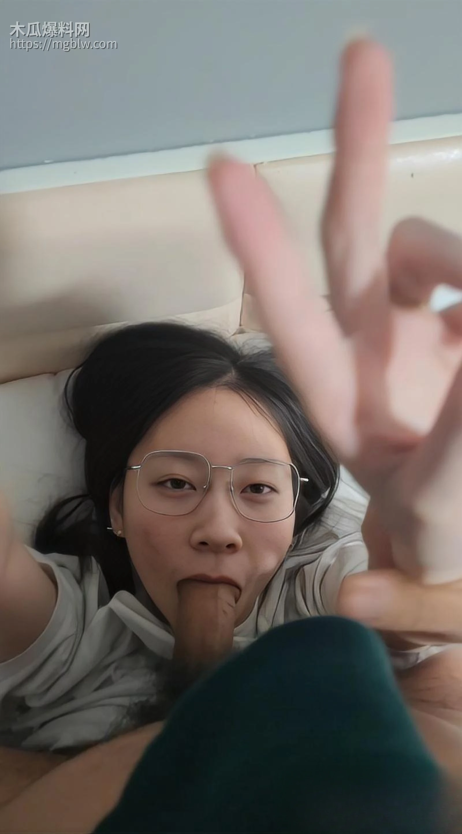 每日大赛眼镜妹大赛05