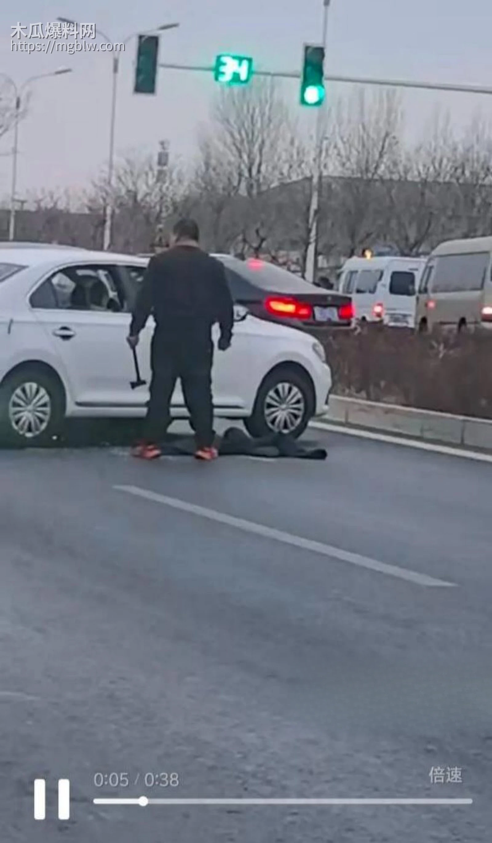 秦皇岛阿那亚斧头砍人事件07