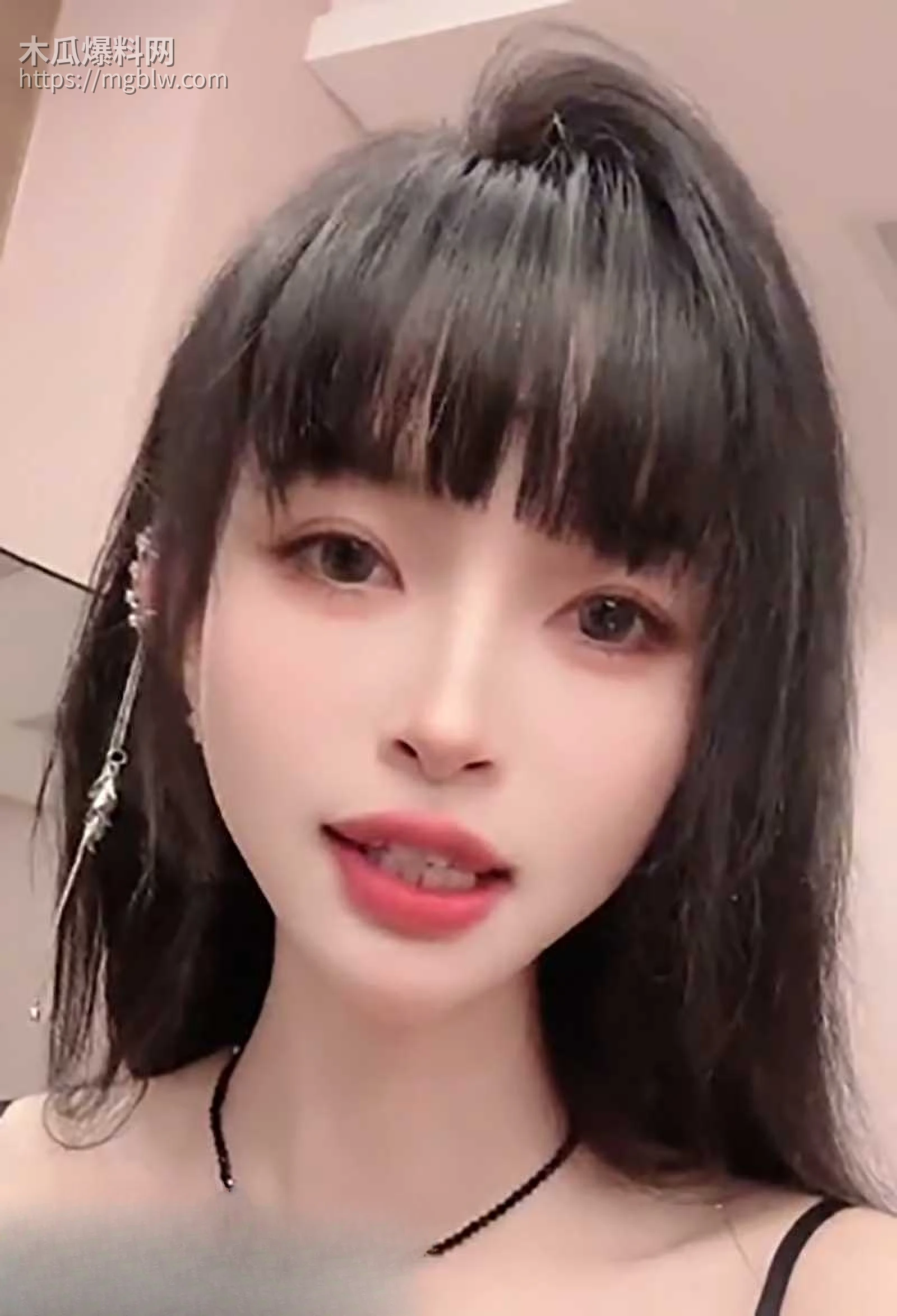 调教女王王竹子分享如果养成一个听话乖巧的母狗视频流出1拷贝