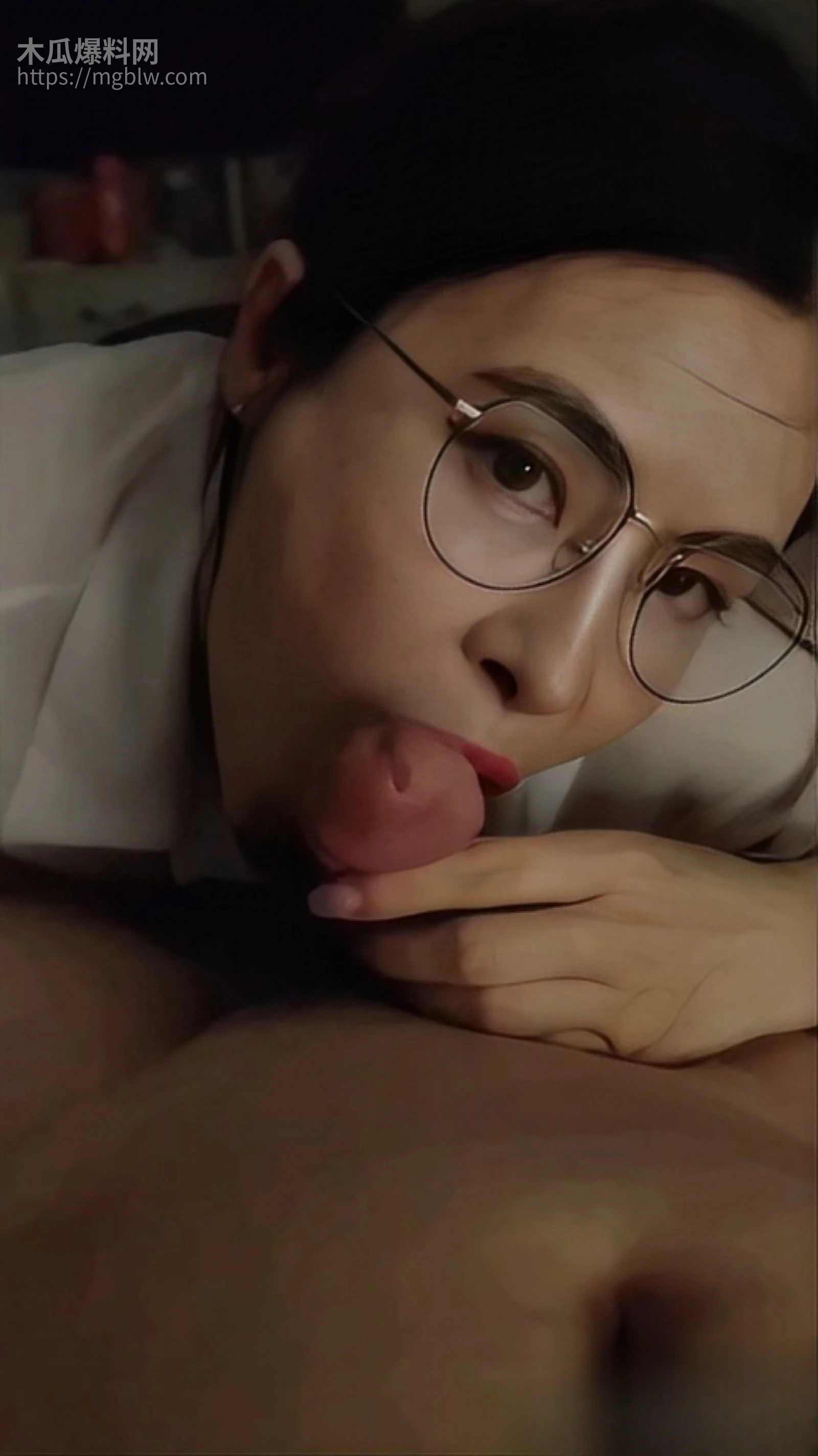 每日大赛眼镜妹大赛02