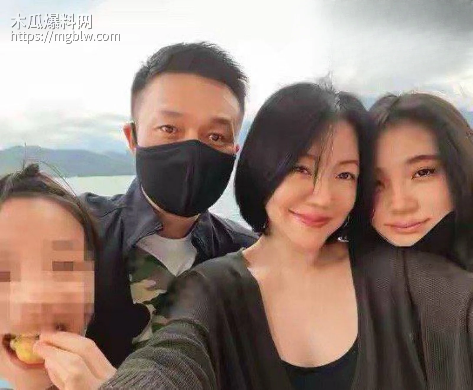 许雅钧给粉丝发大S出殡照片015