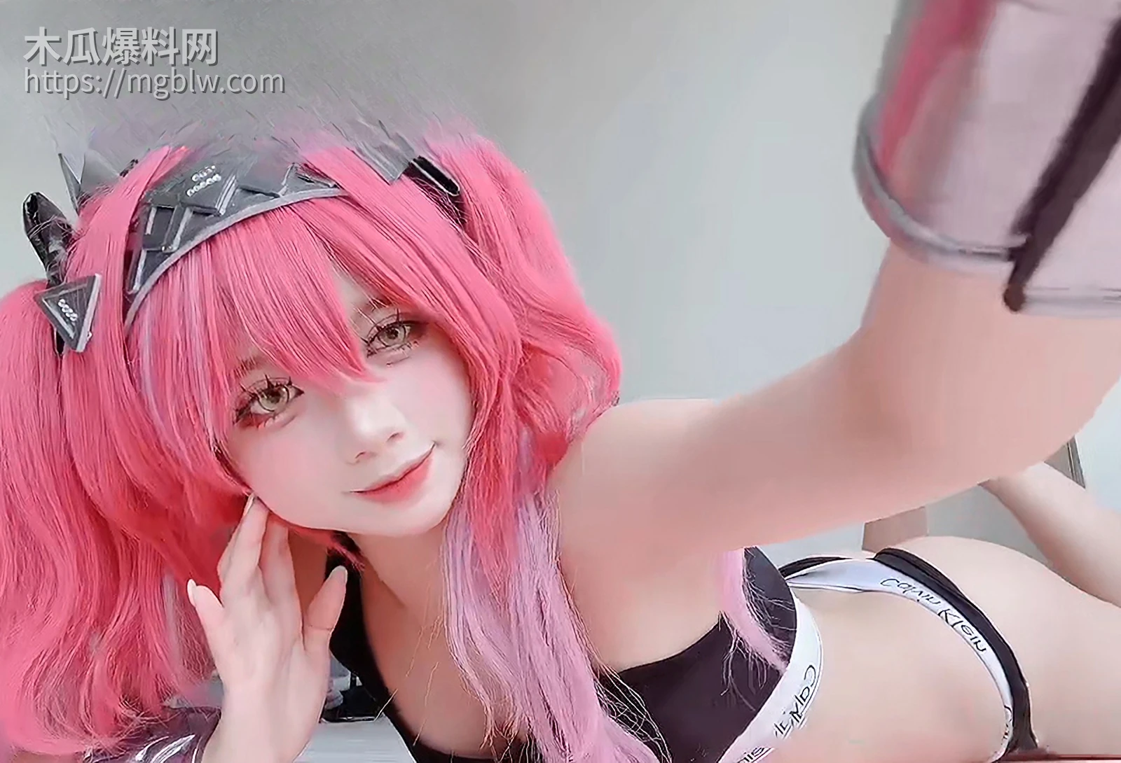 PoppaChan高颜值COS女神露帕擦边挑逗视频流出1拷贝