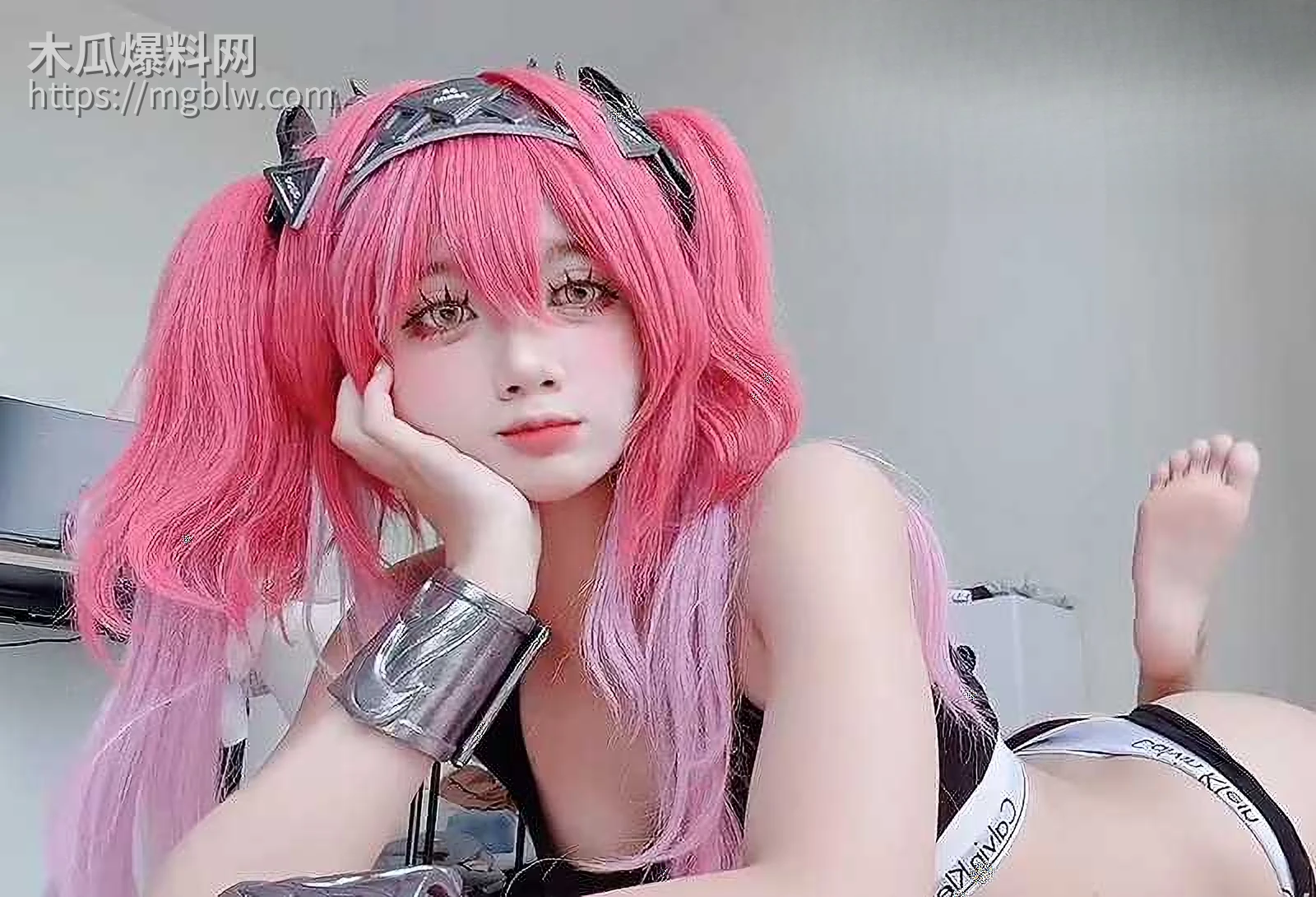 PoppaChan高颜值COS女神露帕擦边挑逗视频流出2拷贝