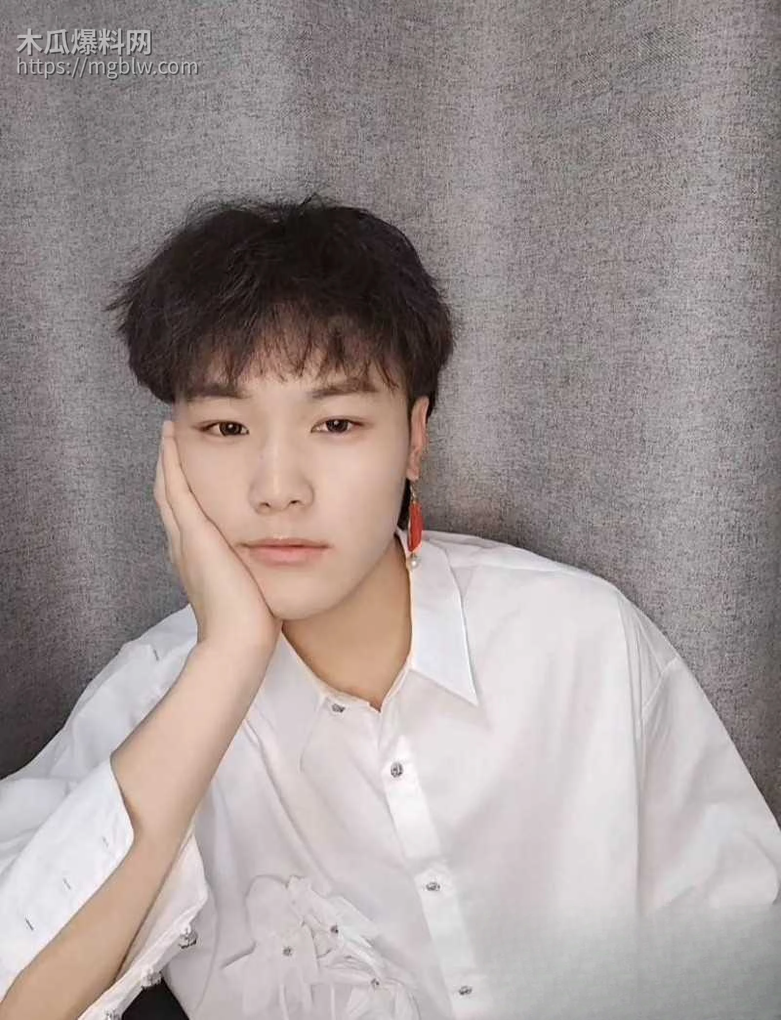 梅九亮被前女友曝光出轨操粉05