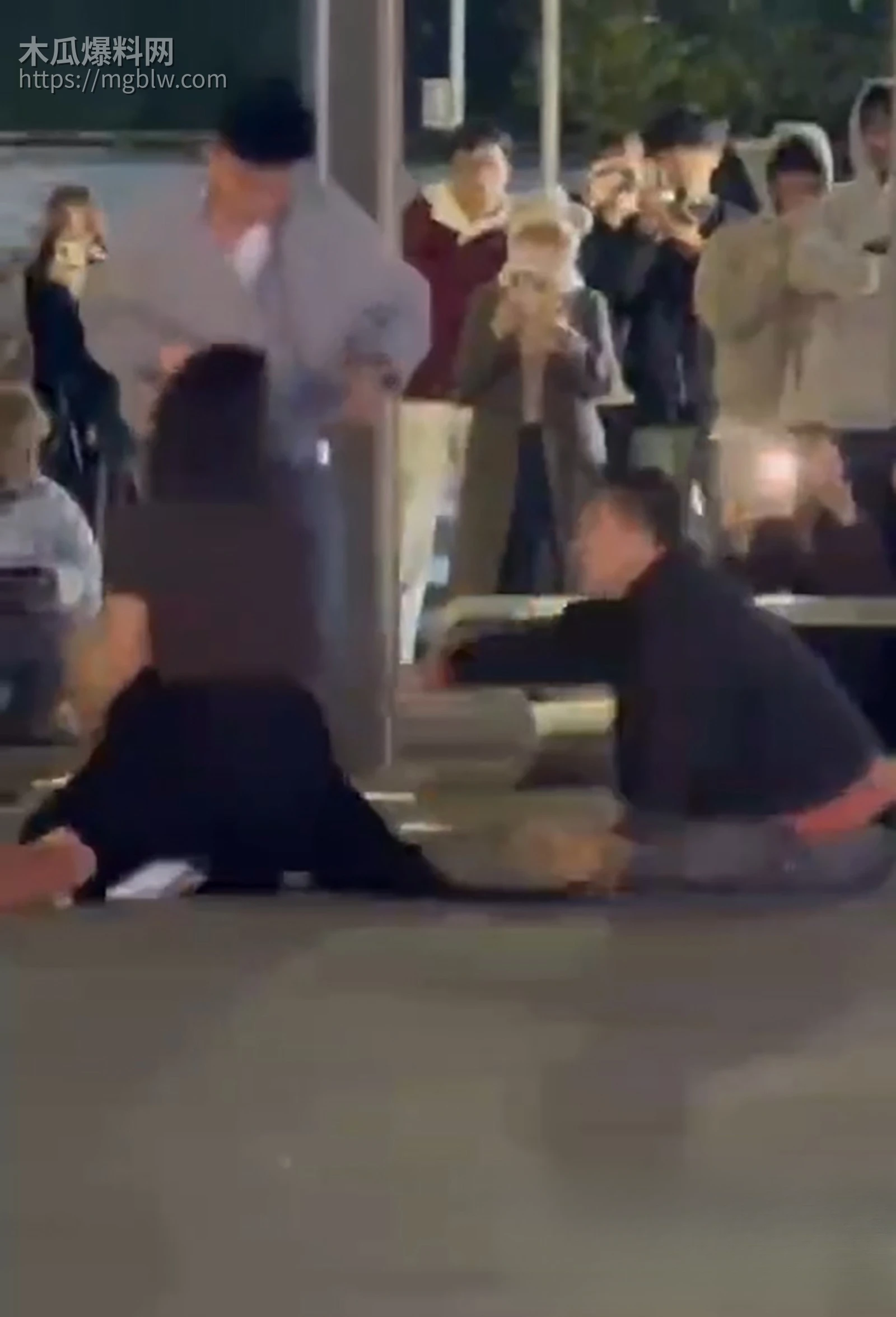 潮汕老公是同性恋被抓包视频流出 4 拷贝