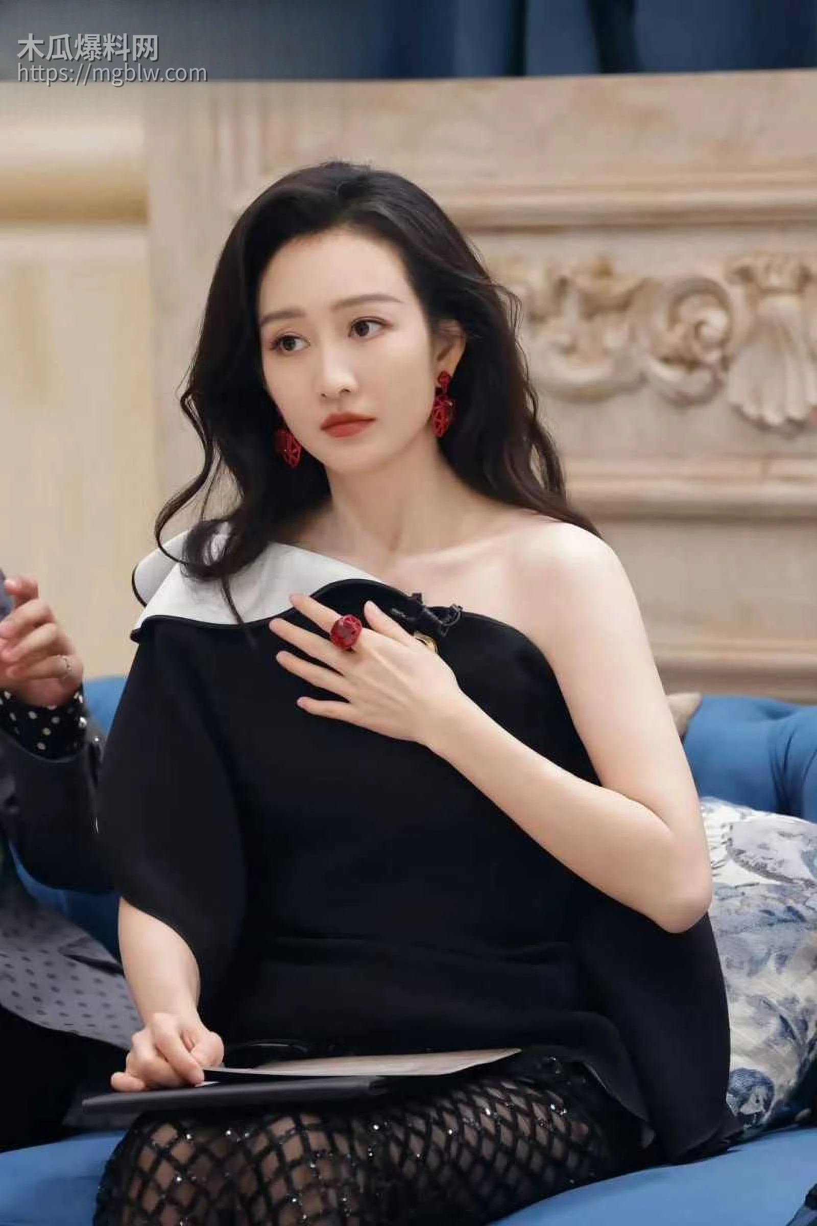 内娱女演员王欧与何九华绯闻事件011