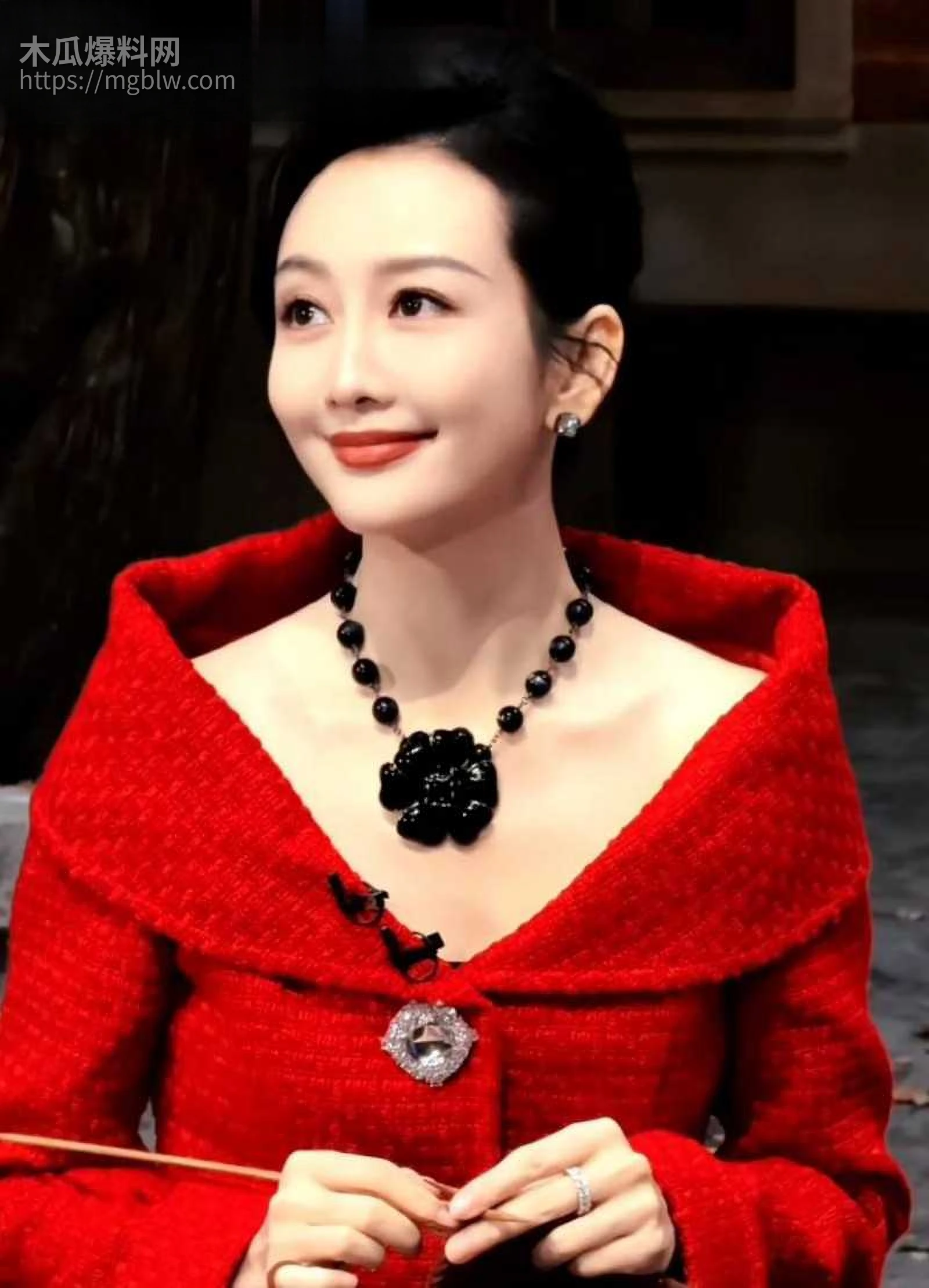 内娱女演员王欧与何九华绯闻事件04