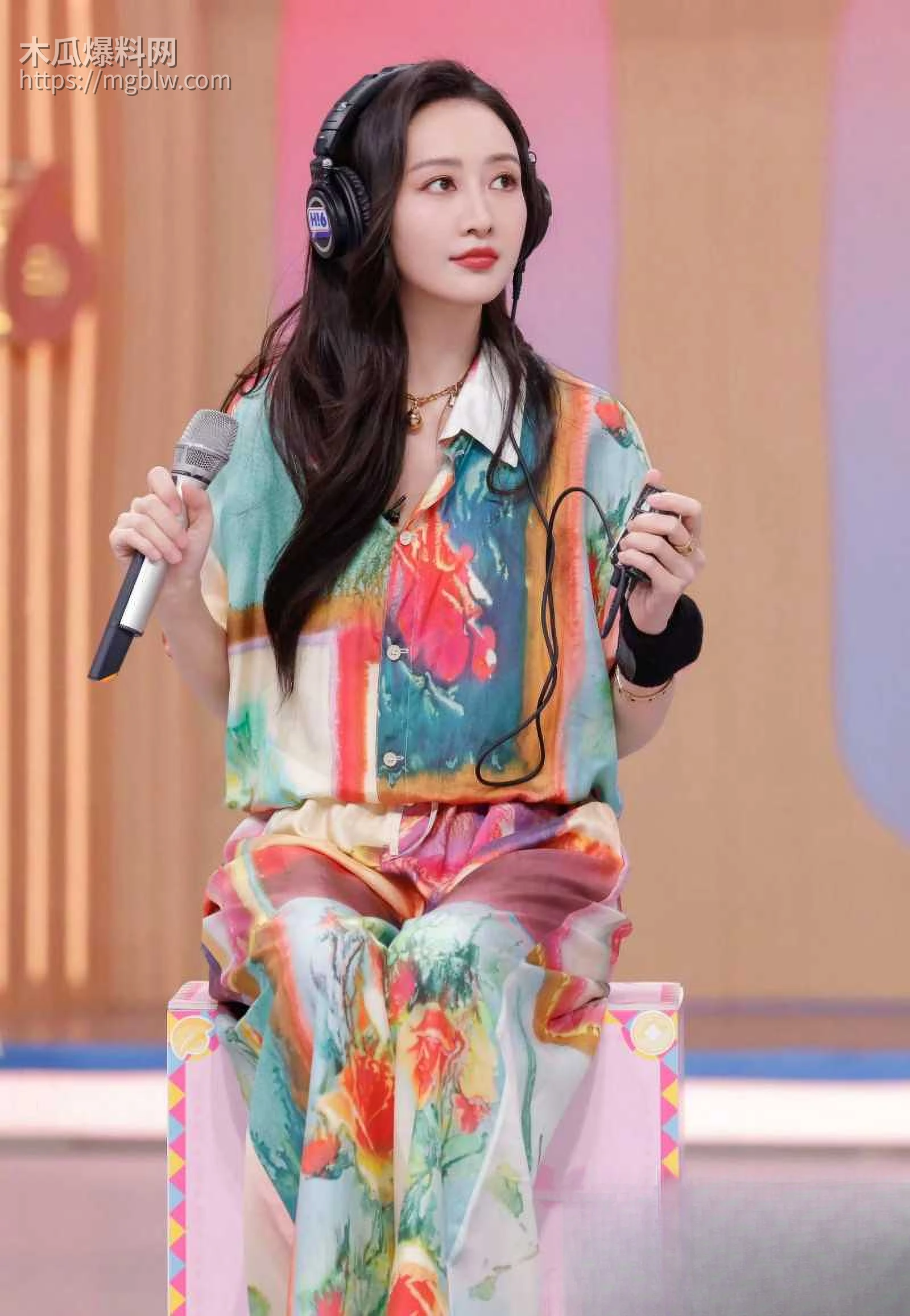 内娱女演员王欧与何九华绯闻事件08