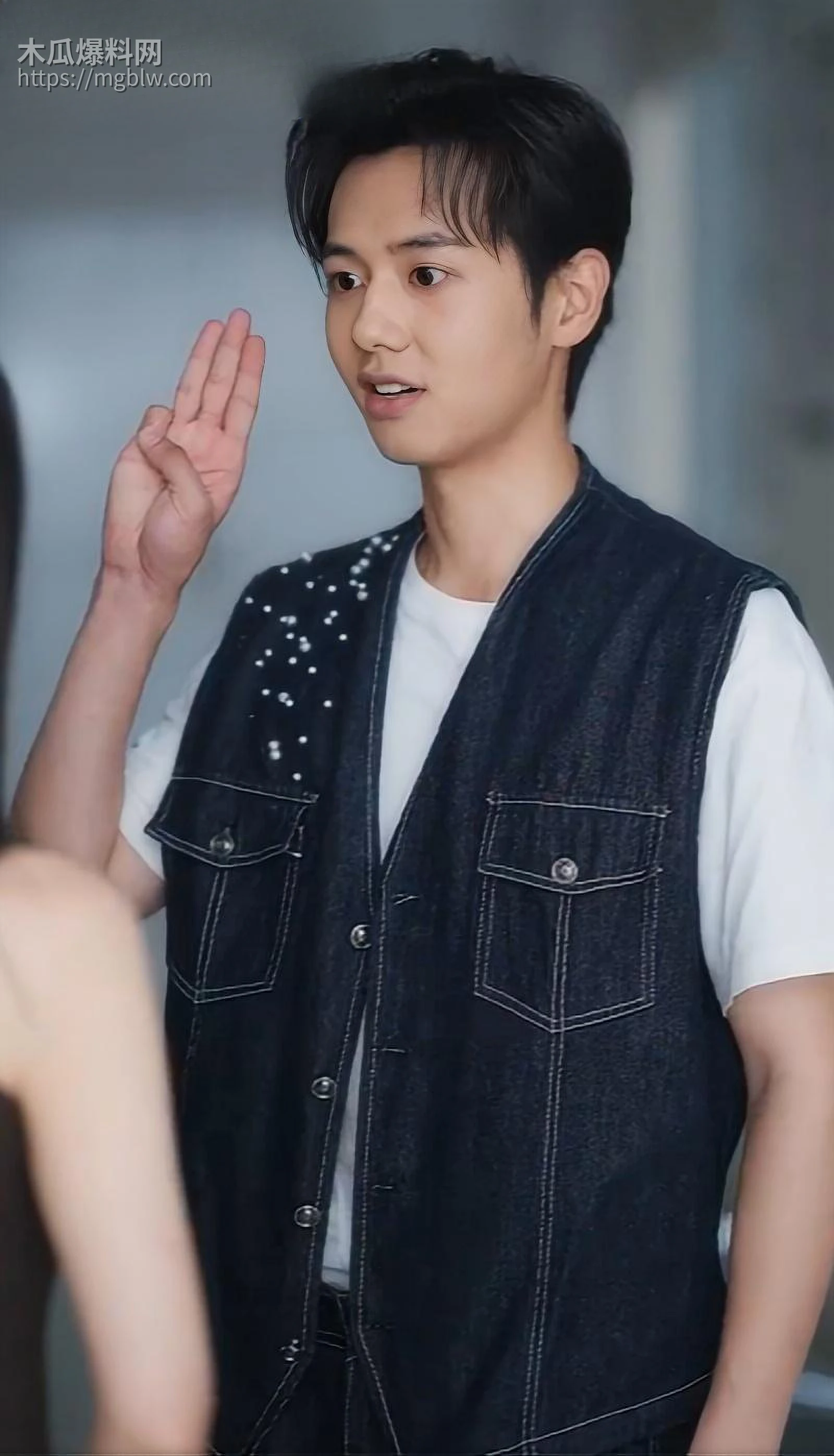 每日短剧《亲爱的背叛》全集01