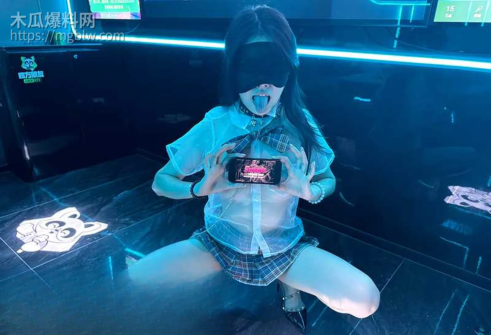 51原创之KTV调教jk母狗视频流出 1 拷贝