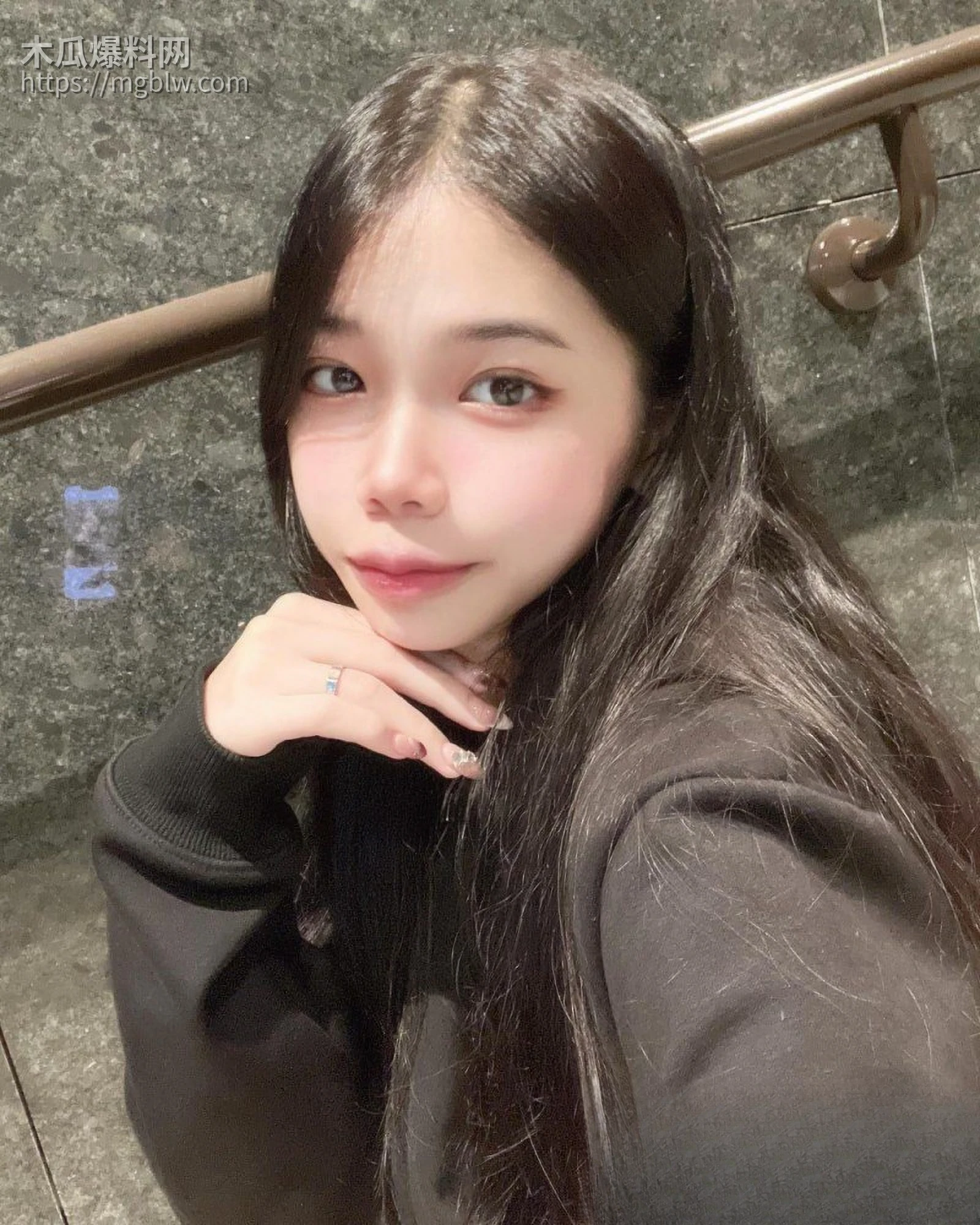 马来西亚反差婊 杨薇恩 遭男友调教私拍 2