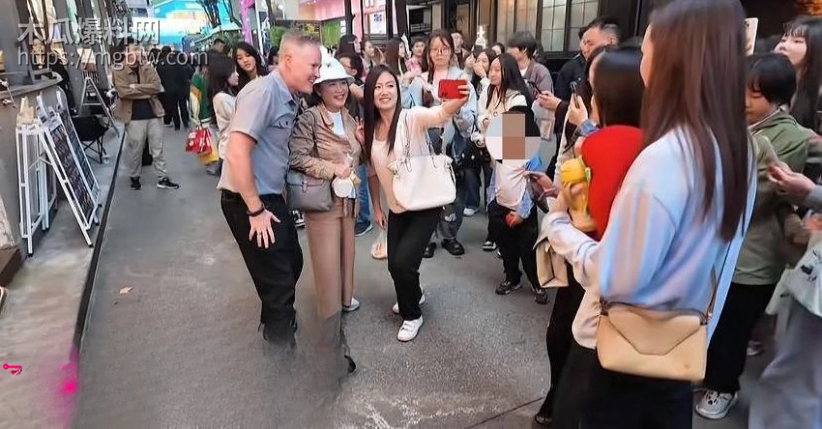 台湾艺人夏克立婚内出轨约炮粉丝021