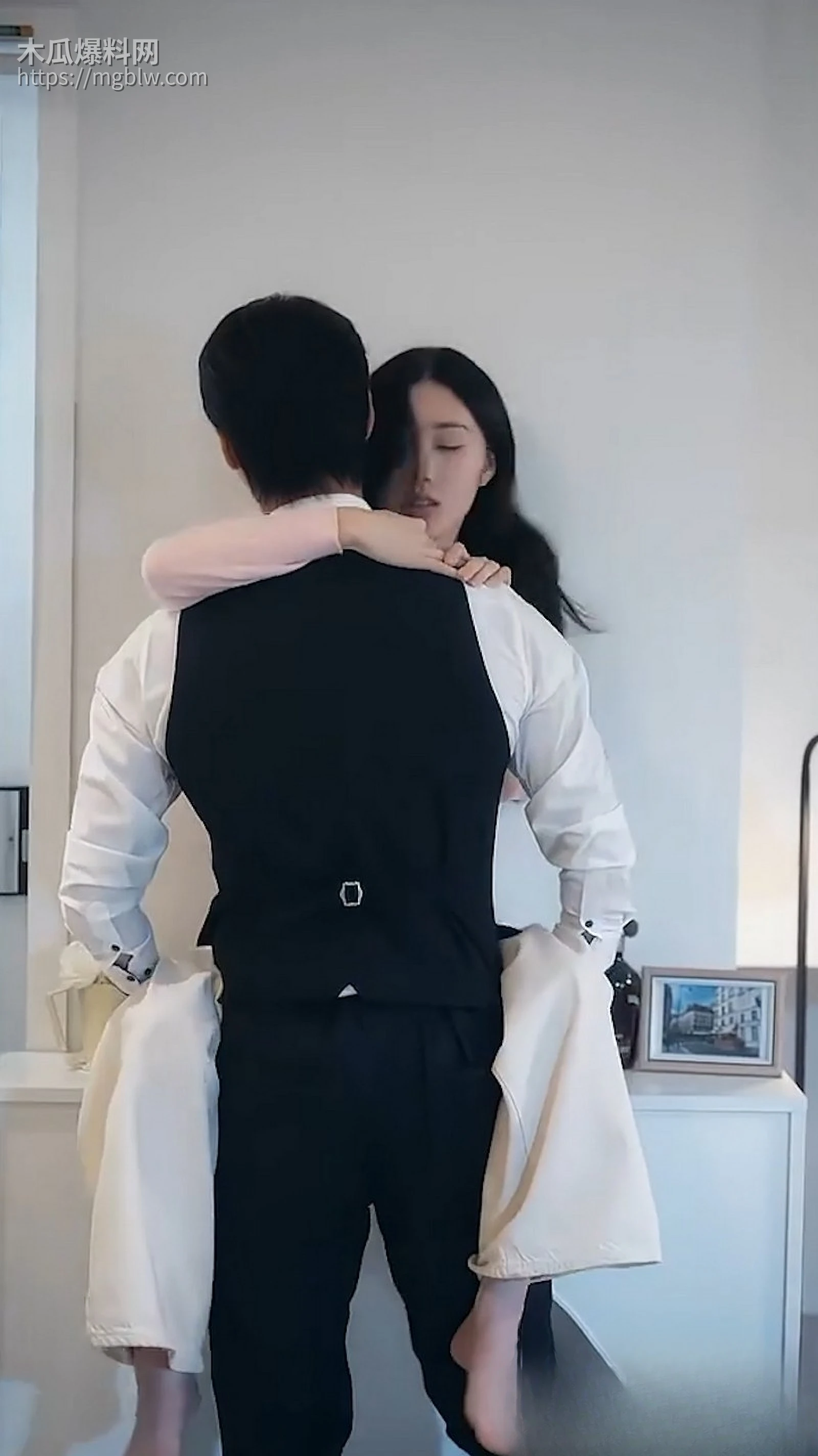 热播短剧前辈都是偶然吗新作 6