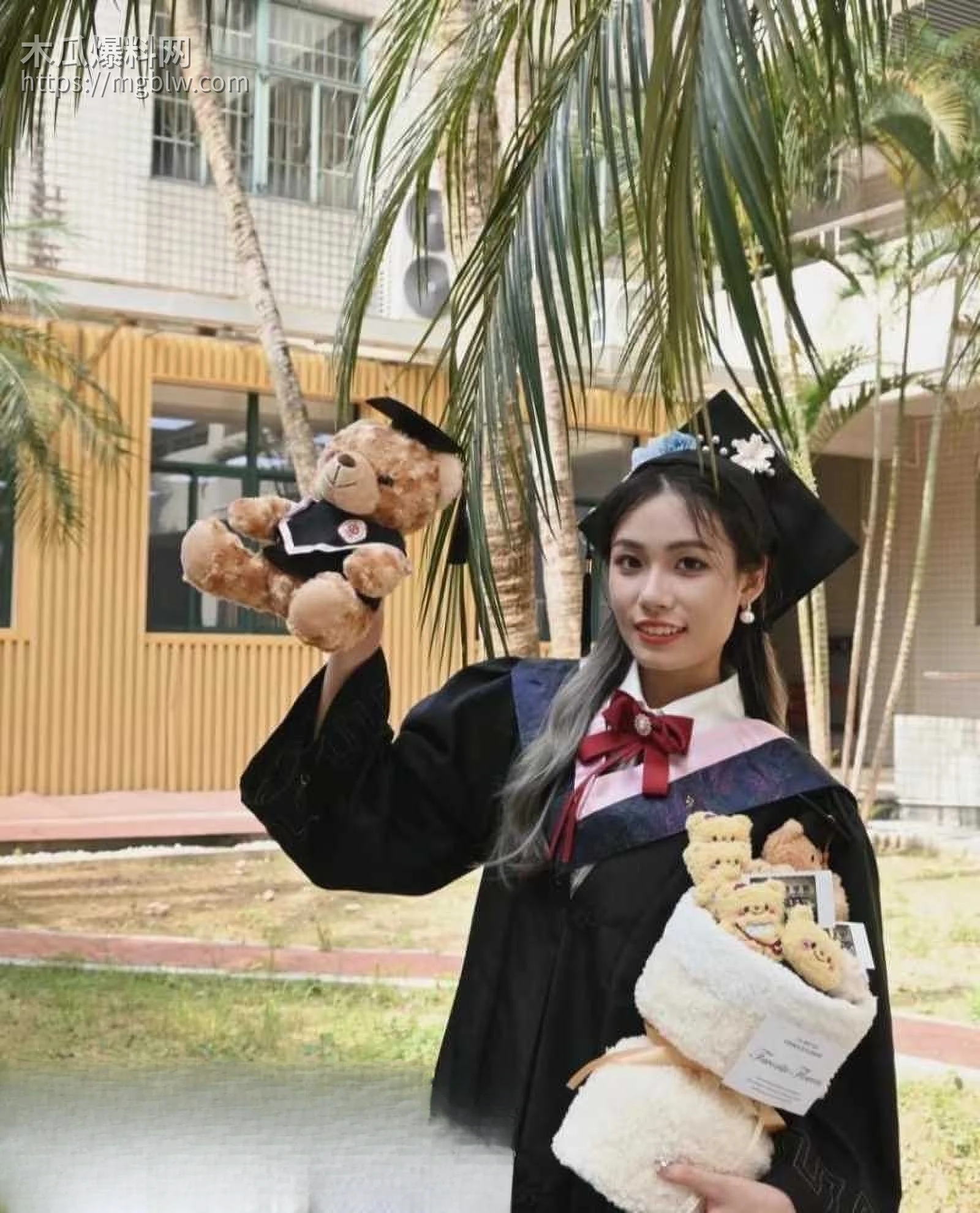 三亚拜金女 周书婷 与富豪酒店开房  2