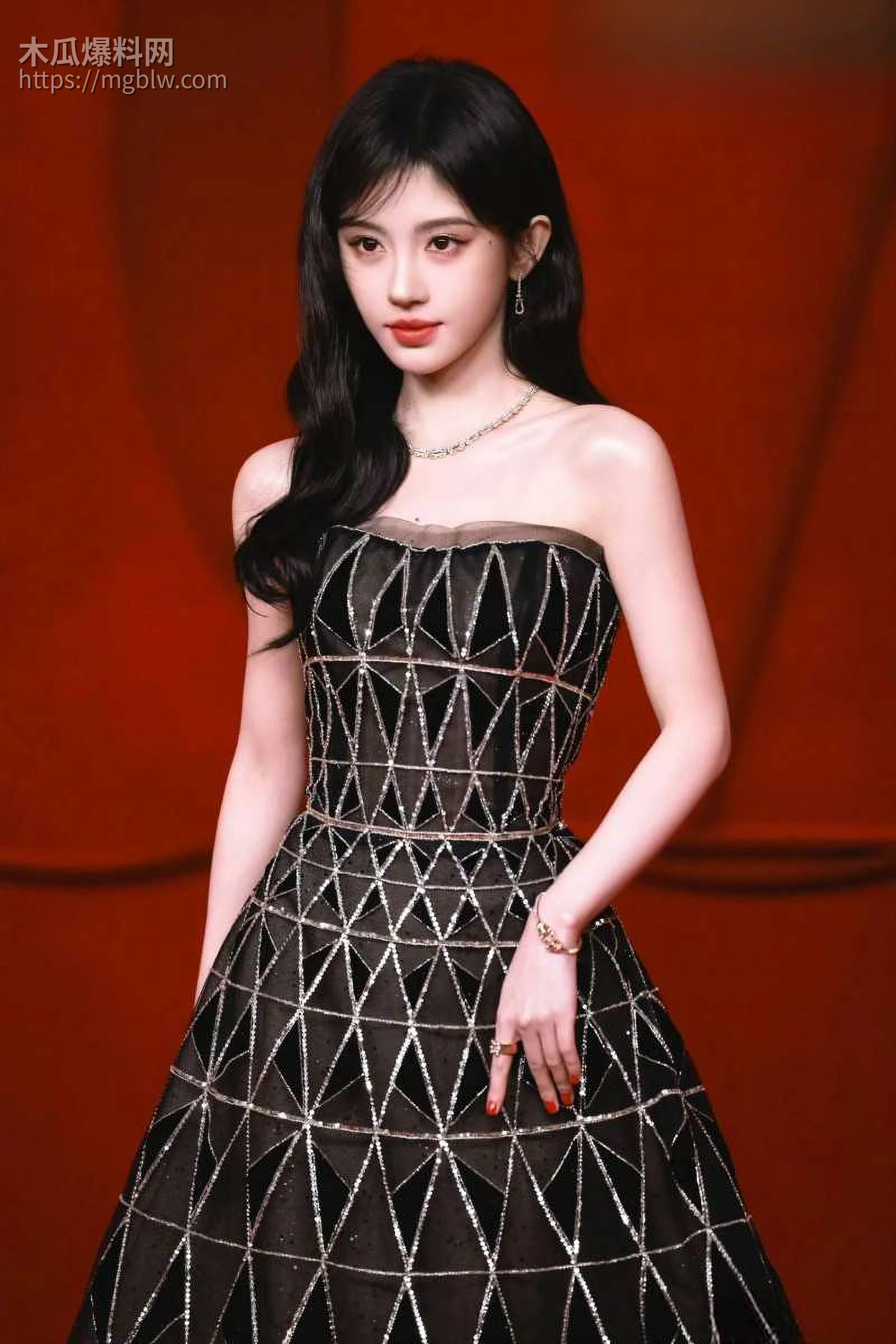 鞠婧祎偷税漏税被曝不雅视频06