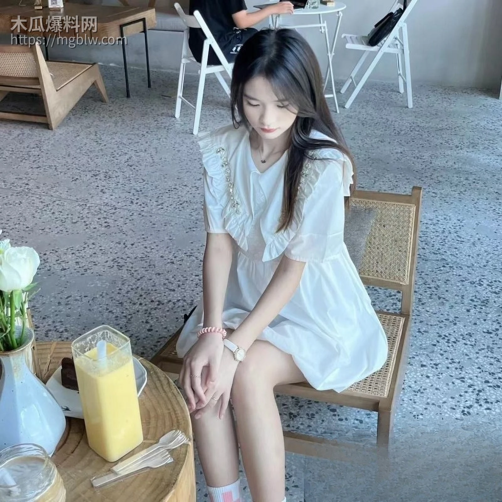 北京邮电大学 孟慧  遭男友曝光性爱自拍 6