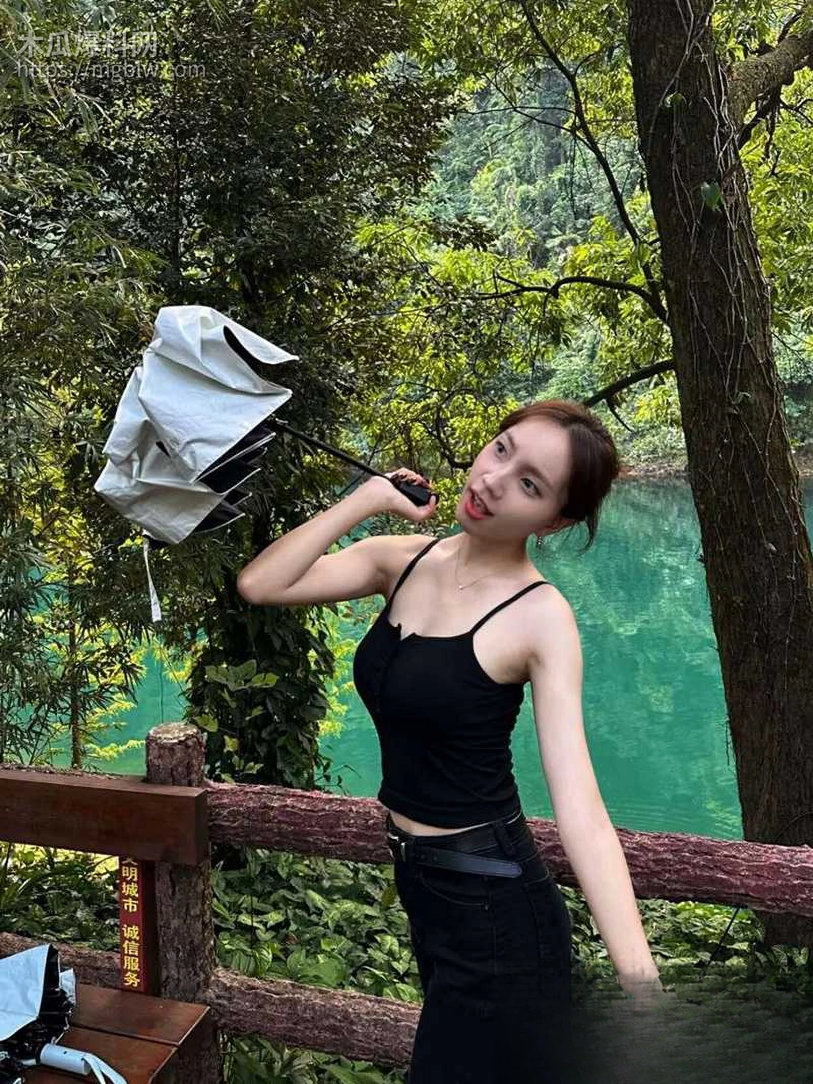 西南理工大学研究生与男友激情爱爱7