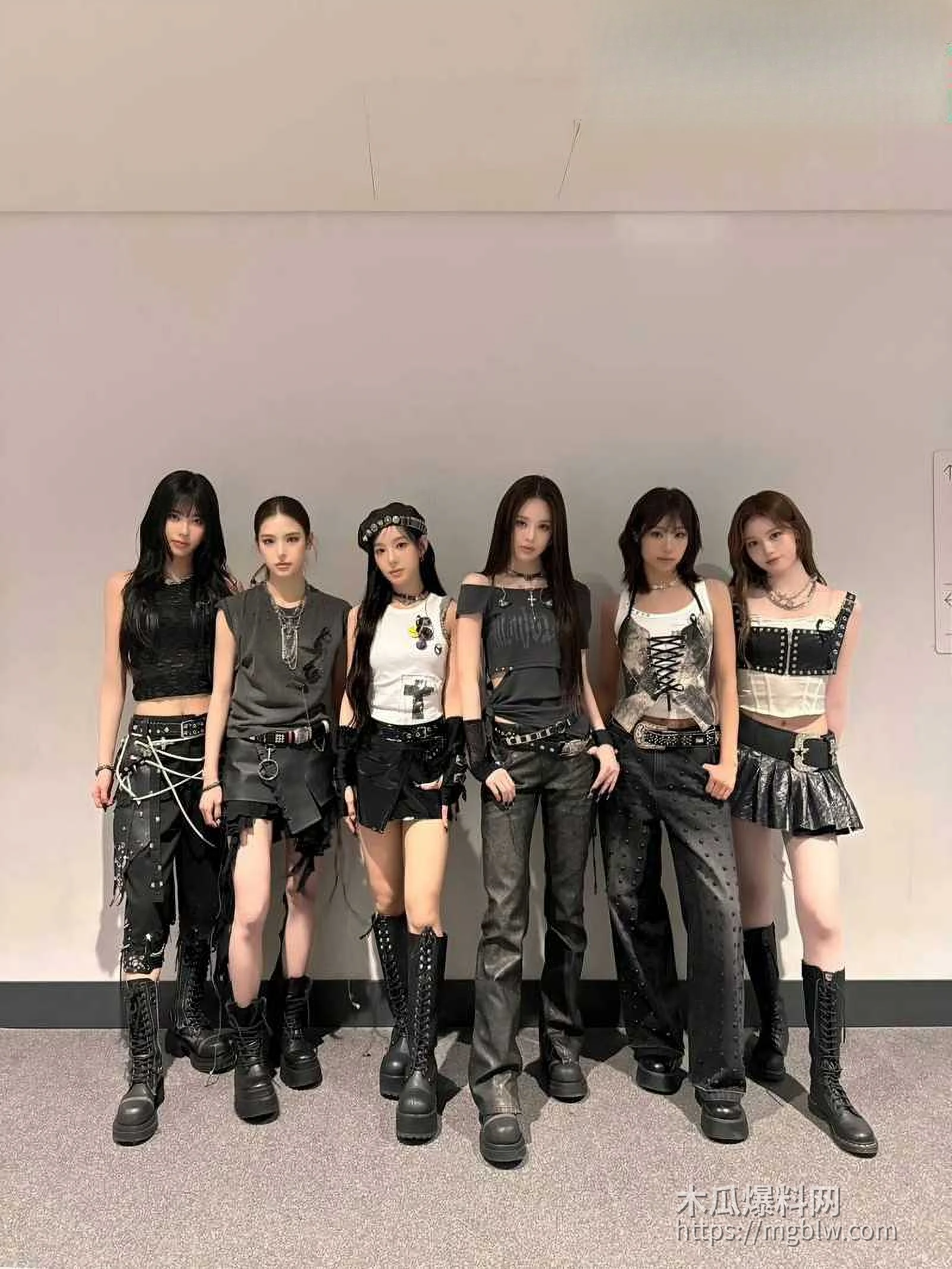 韩国女团成员尹智允退团内幕05