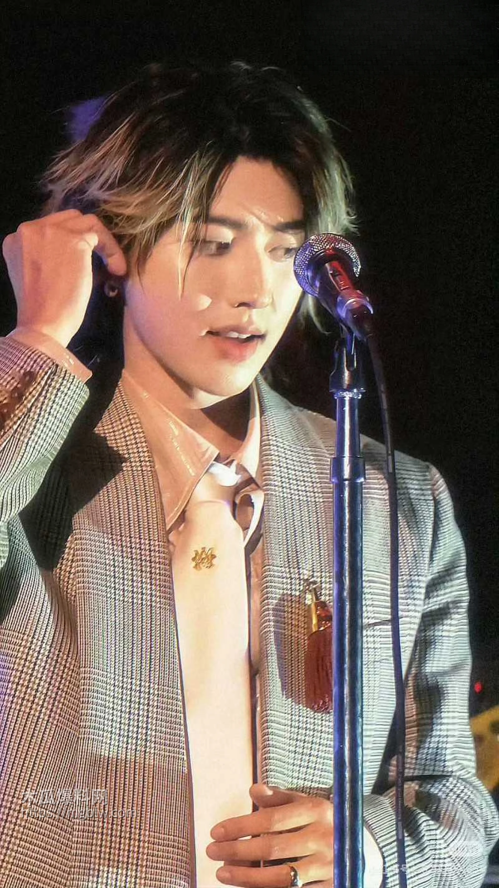 金子涵爆料被蔡徐坤精神控制015