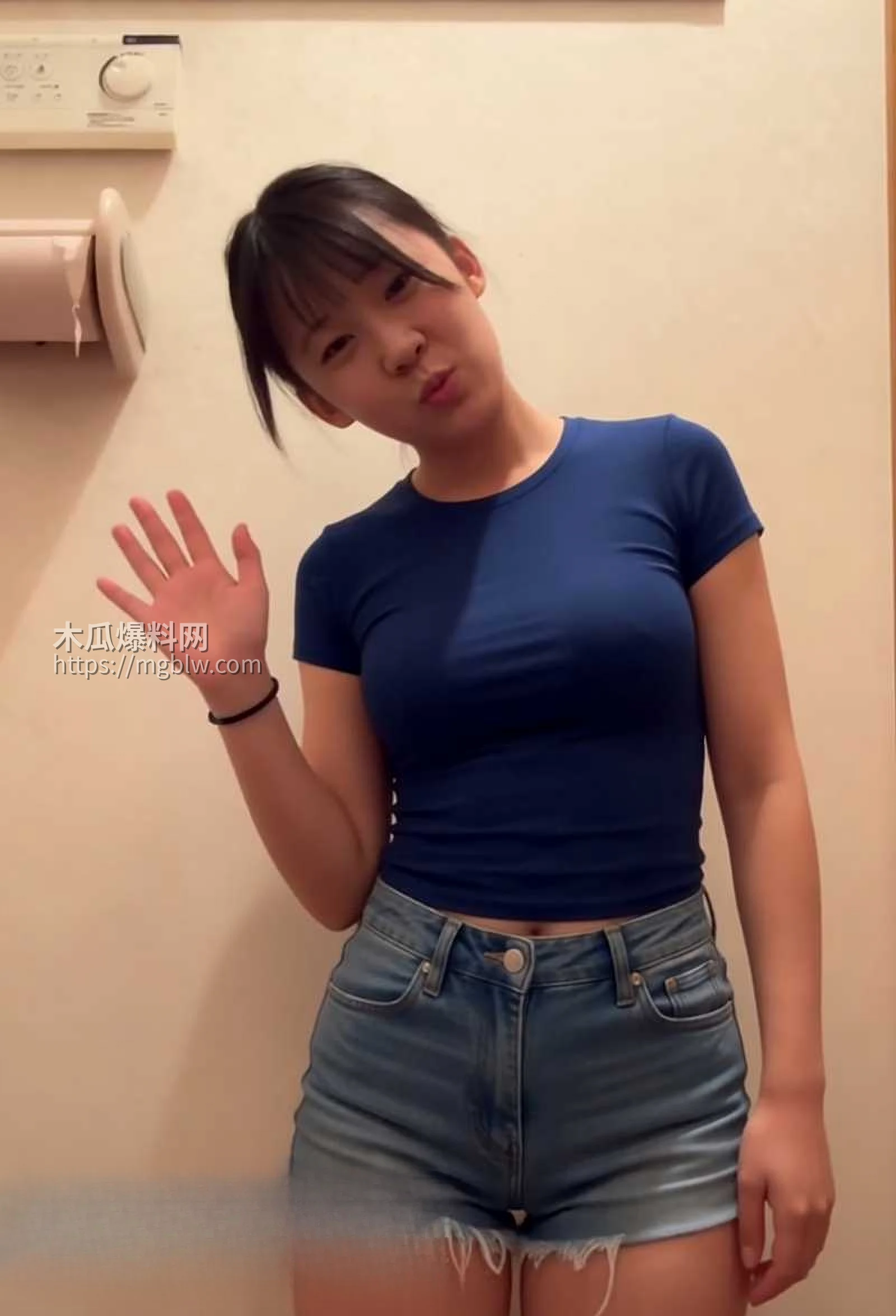 浙江大学生方琼裸贷视频流出 2 拷贝