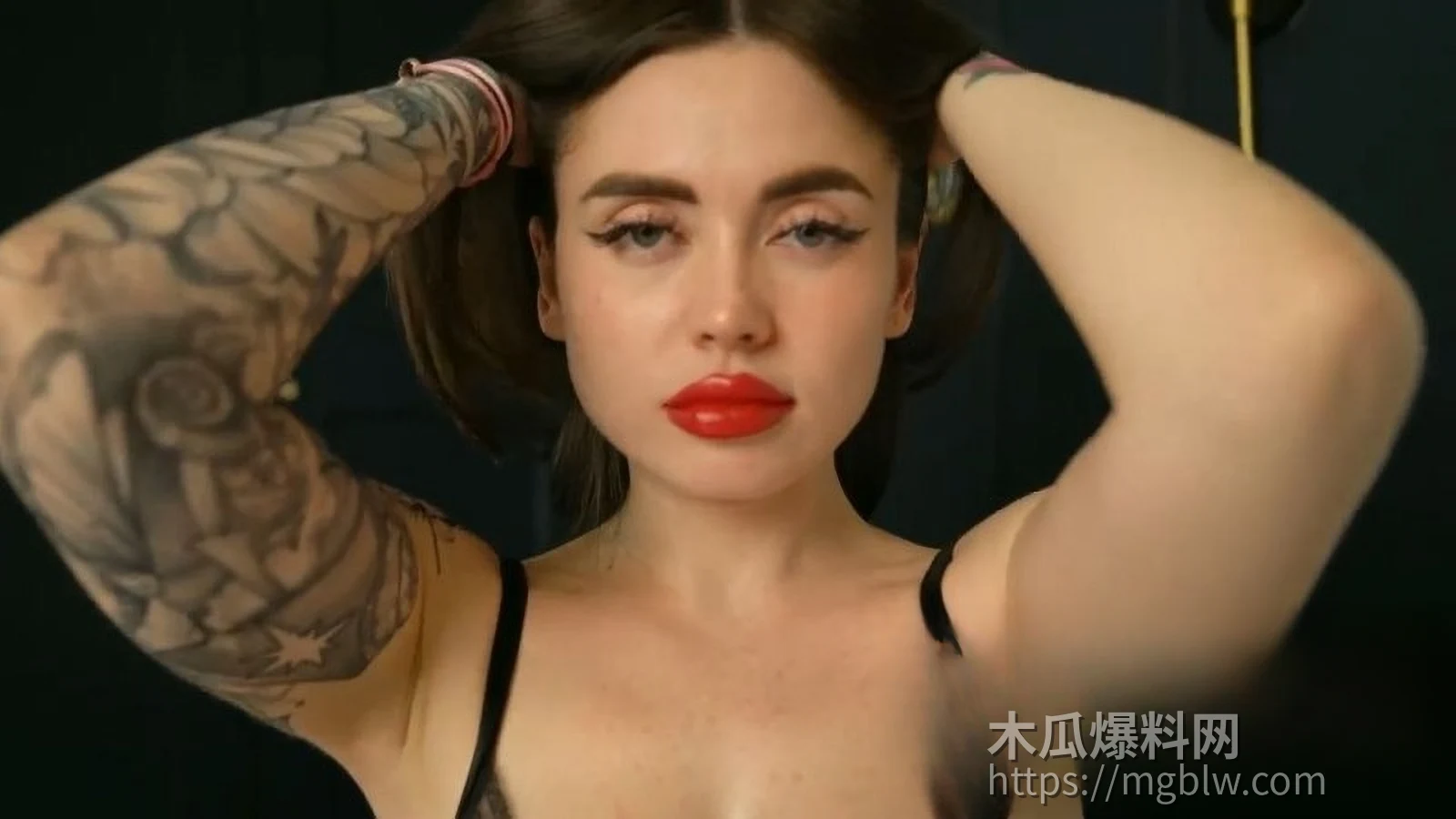 极品巨乳女神 Nikky Dandeli 性爱自拍 1