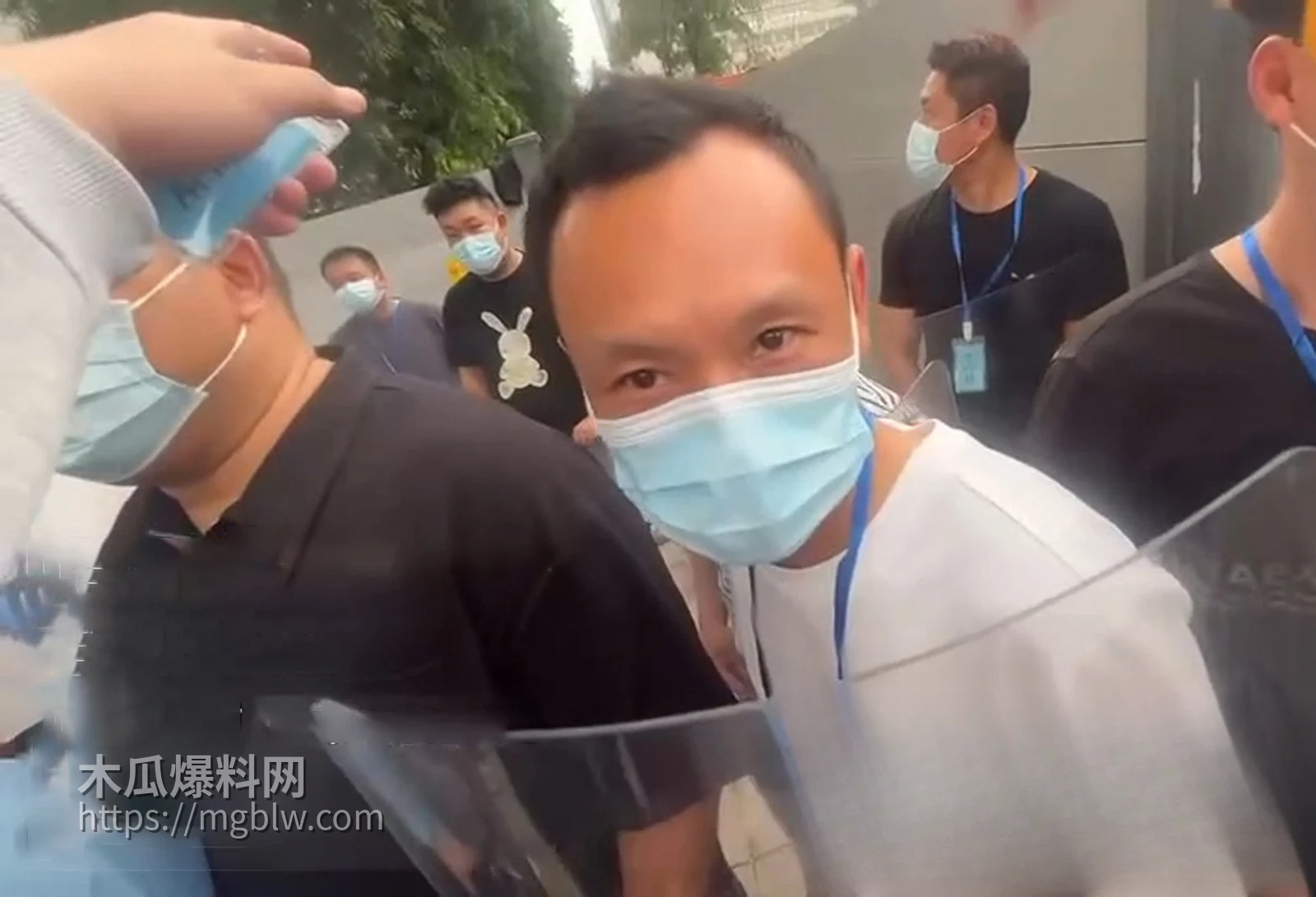 广州乌云区三元里村暴力强拆事件流出6拷贝