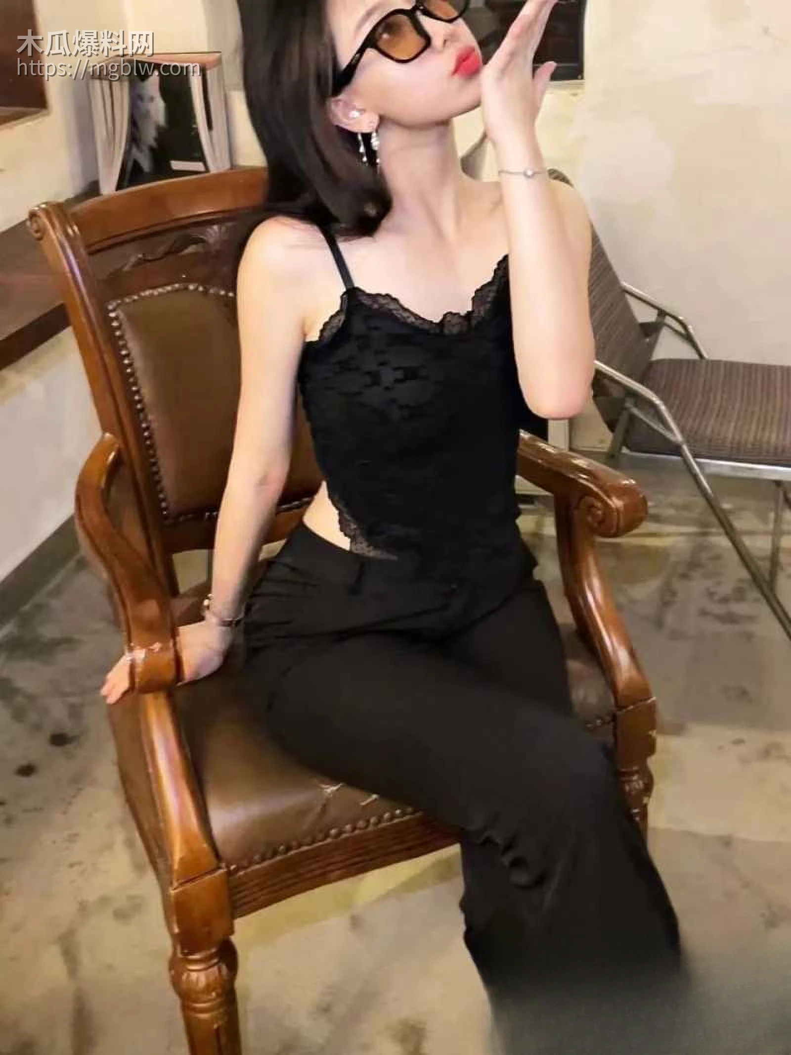 杨小叶被金主爸爸包养3