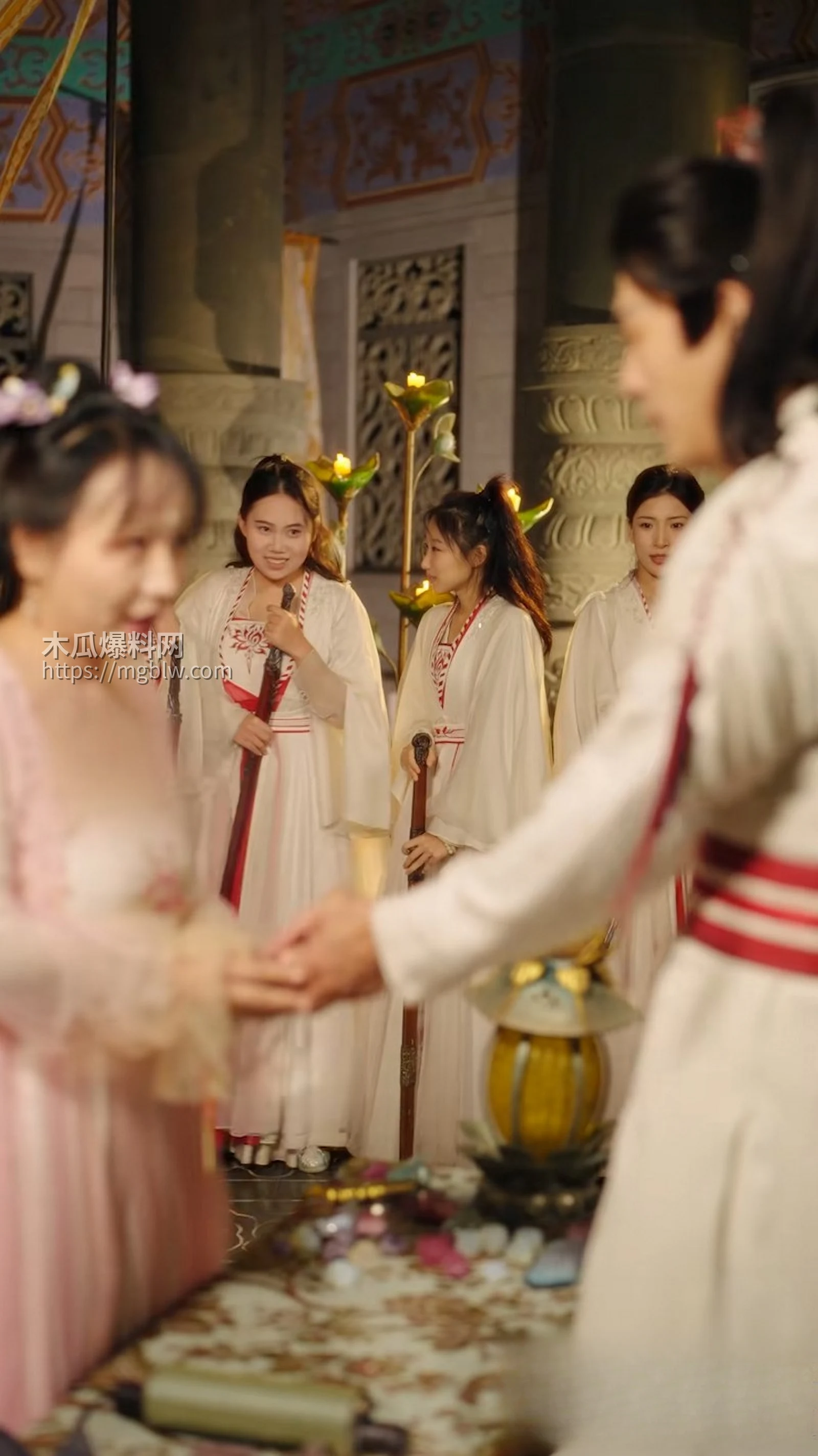 擦边短剧我在女宗当男修全集 3