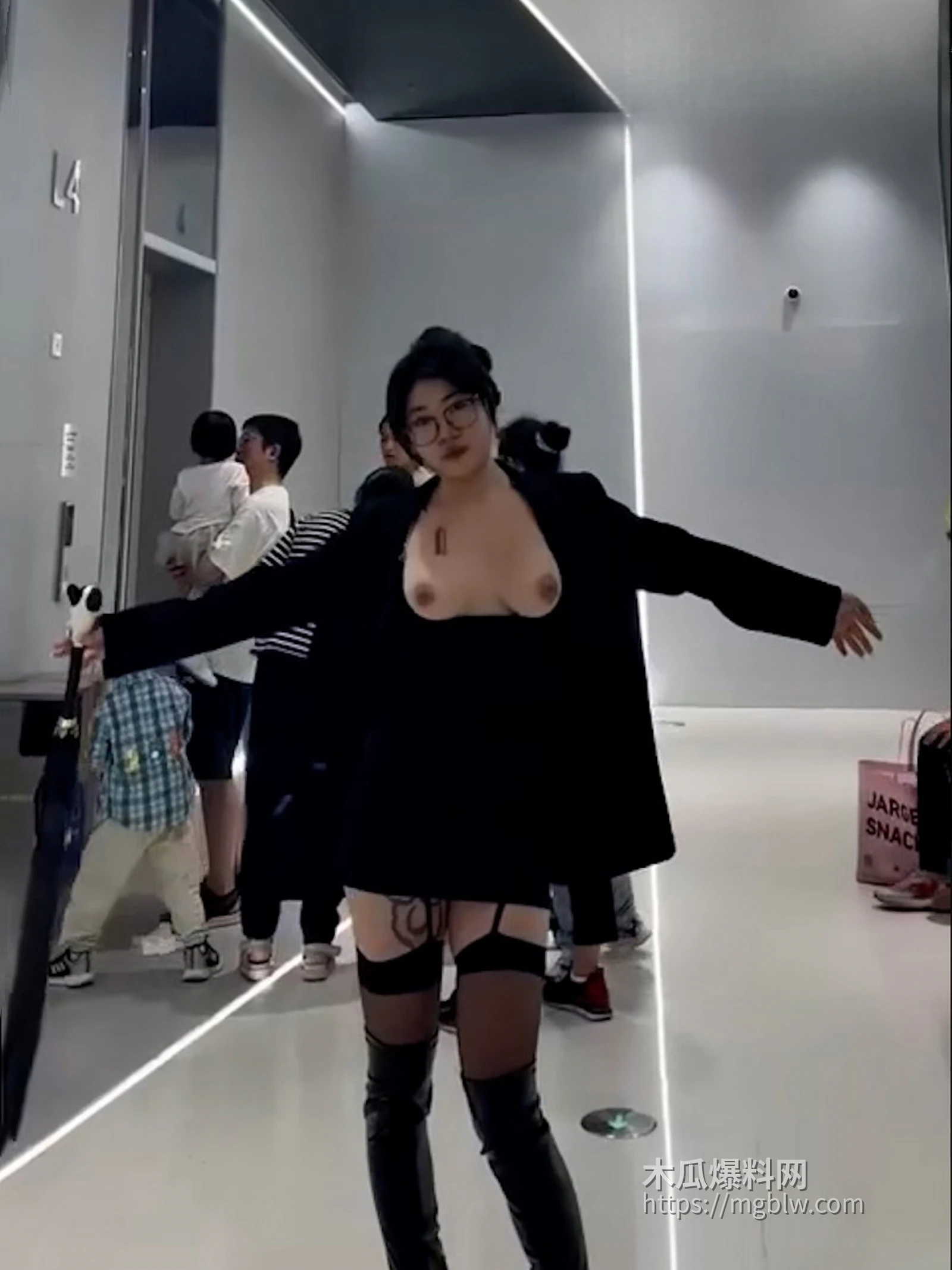 序列 06.00134121.Still015