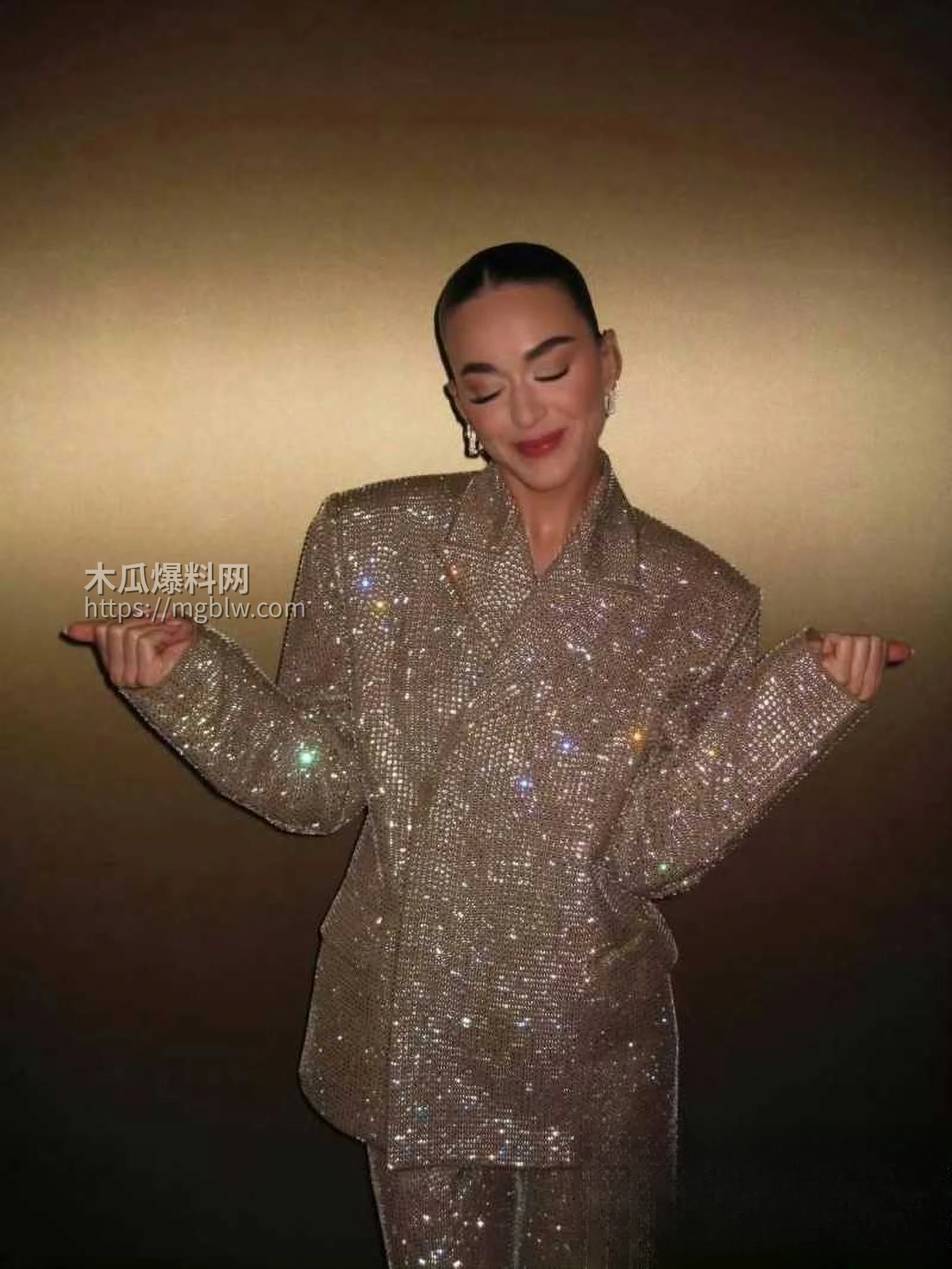 好莱坞女星鲁比罗丝被水果姐性侵事件08