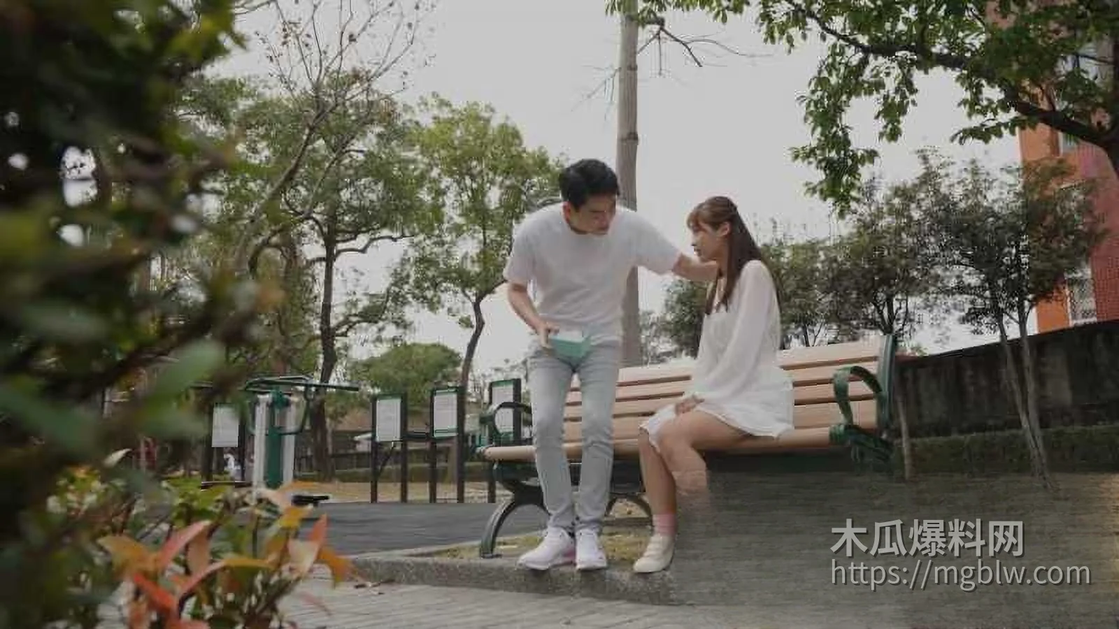 台湾萝莉女优温芮欣  1