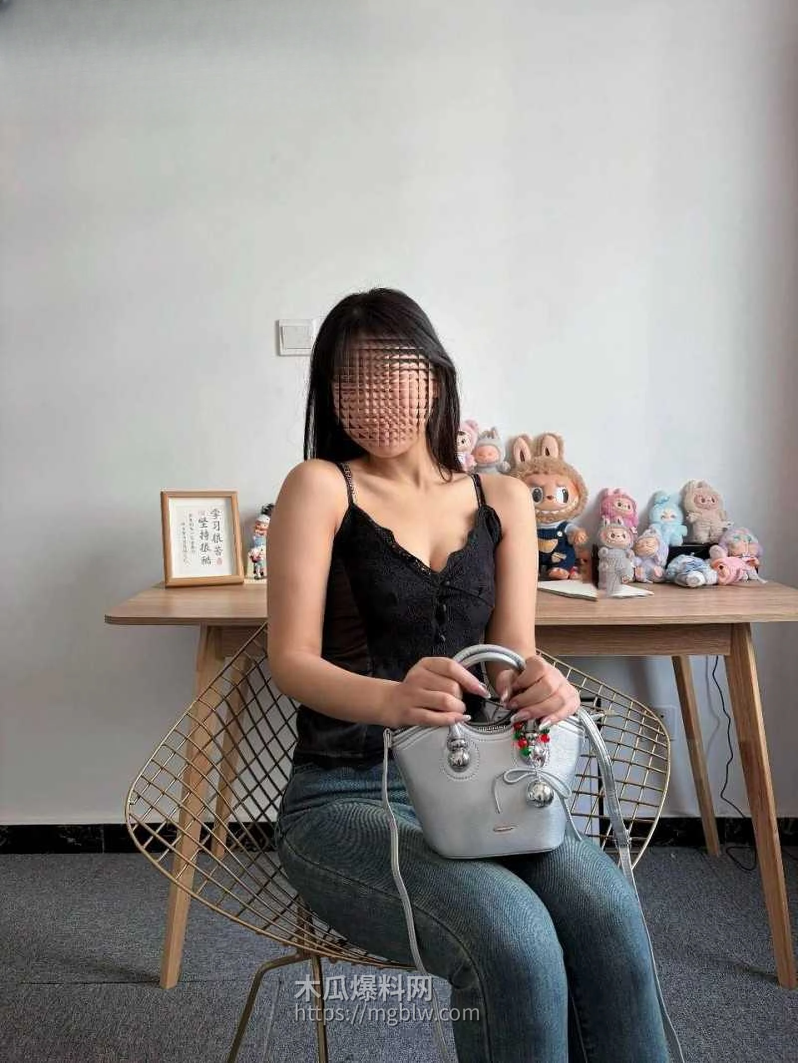 39岁妈妈和30岁堂姐与堂姐乱伦做爱04