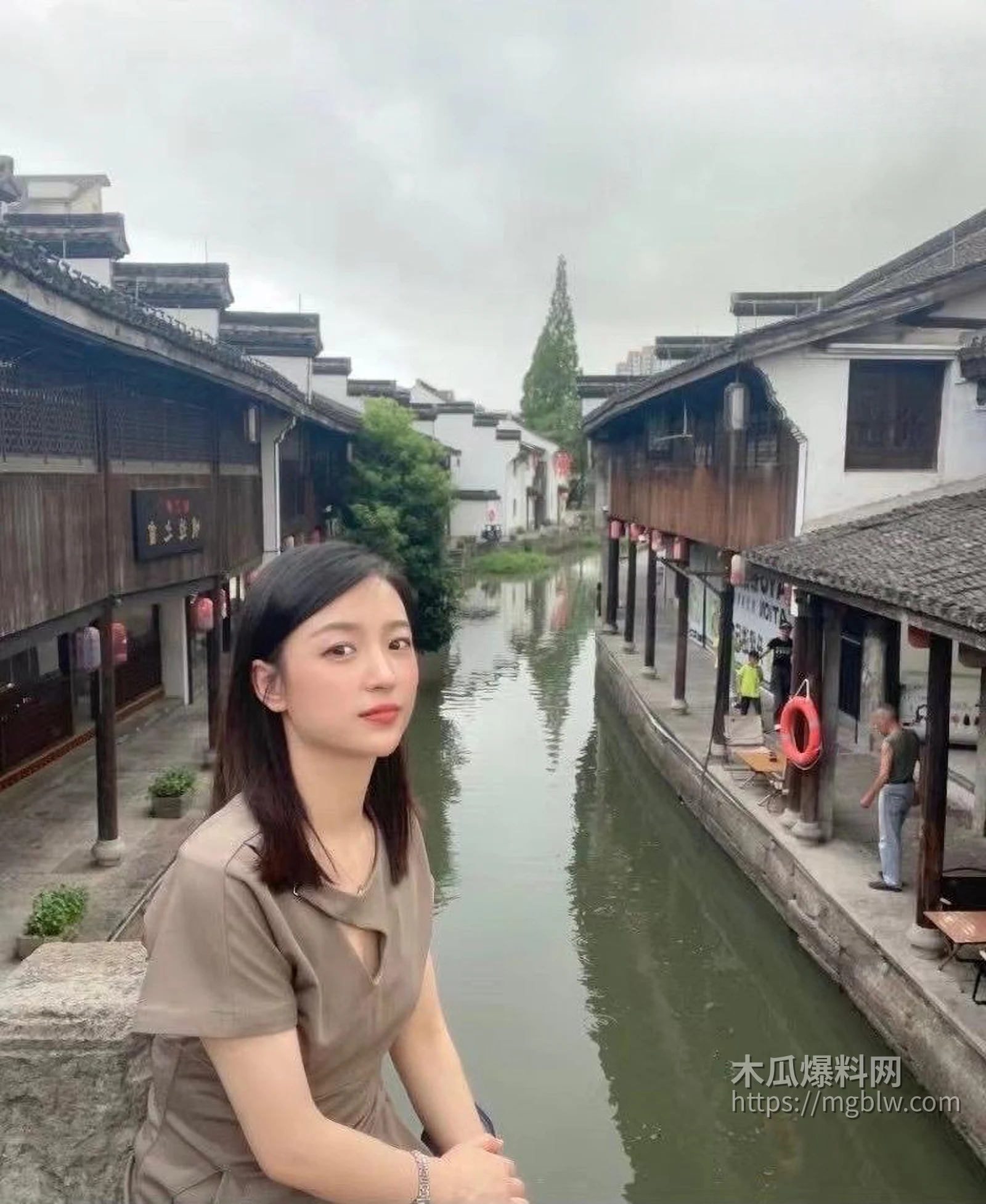 浙江良家少妇 露脸私拍 3