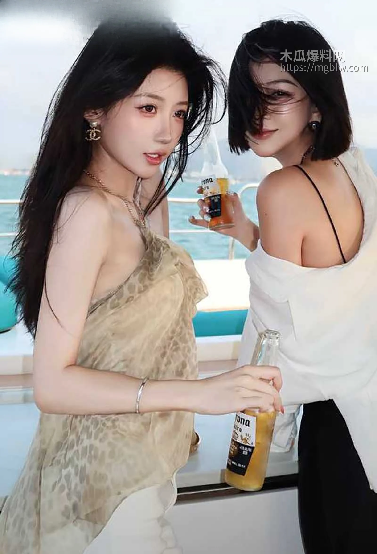 千万粉丝大网红 小伊伊出轨被曝光 5 拷贝