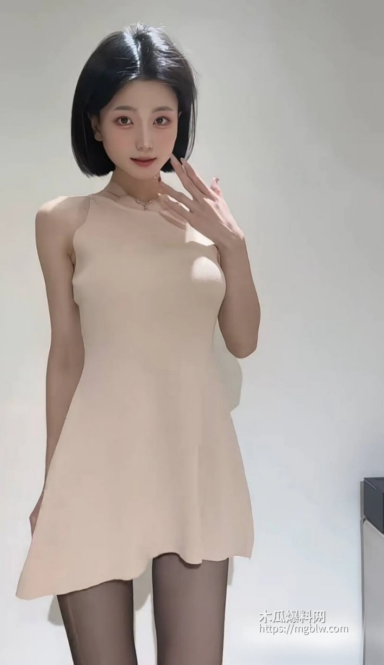 快手网红徐凡凡下海裸舞福利04