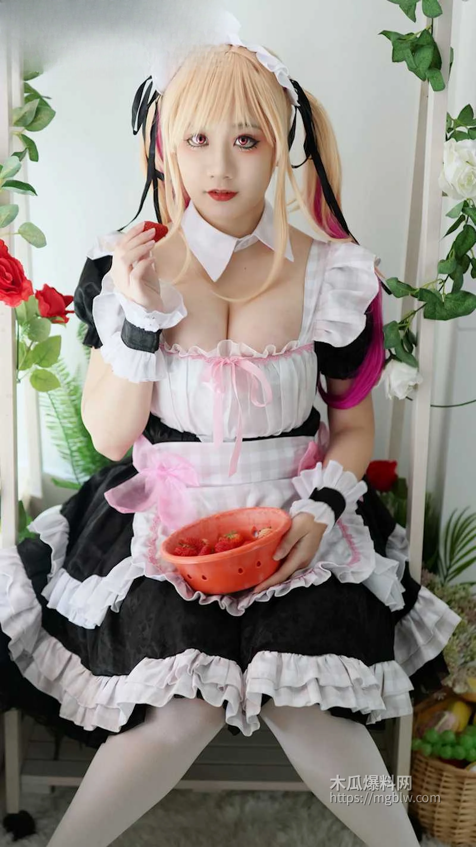 二次元福利姬 阿雪雪 COS海梦女仆 1