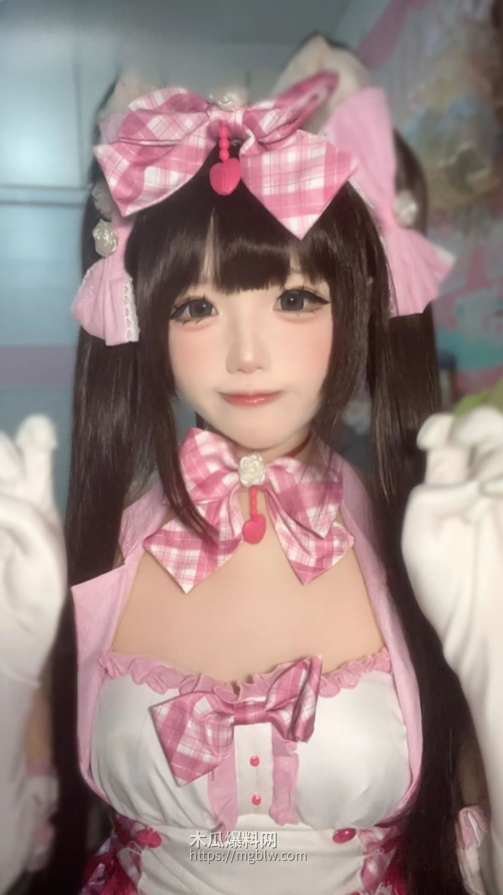 江苏19岁嫩妹 秦奕萱 定制福利 6