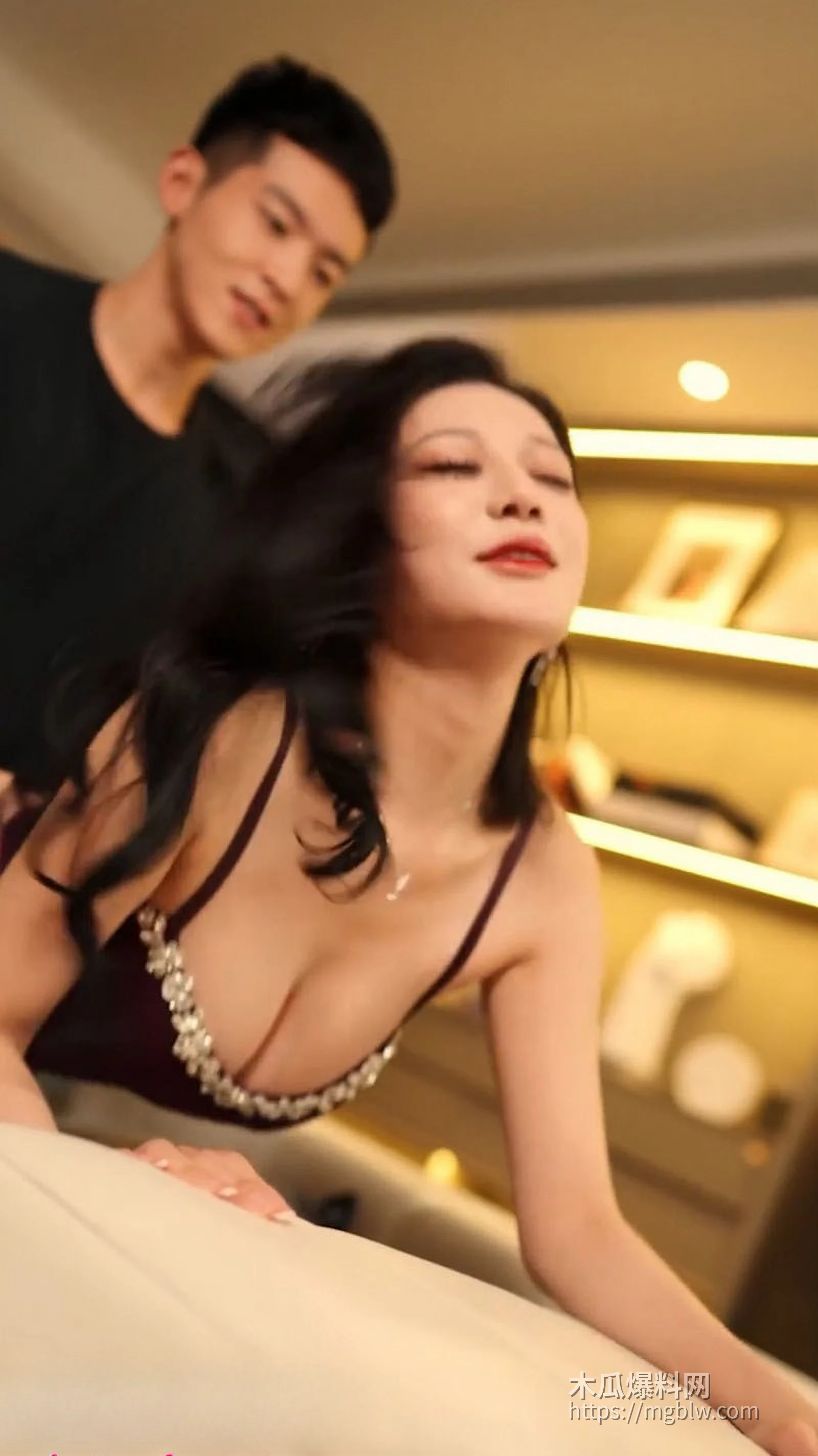 擦边短剧深夜禁果新作 6