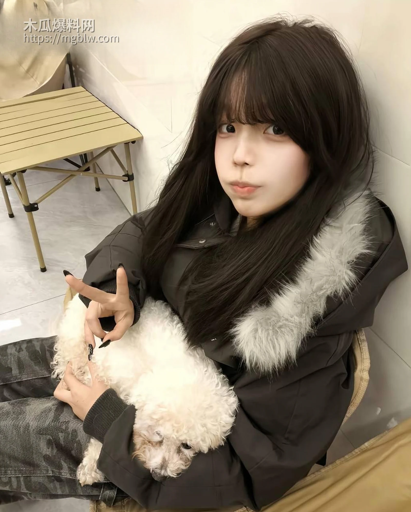 柳州学生妹 孙莹莹 服侍金主被无套后入爆操 3