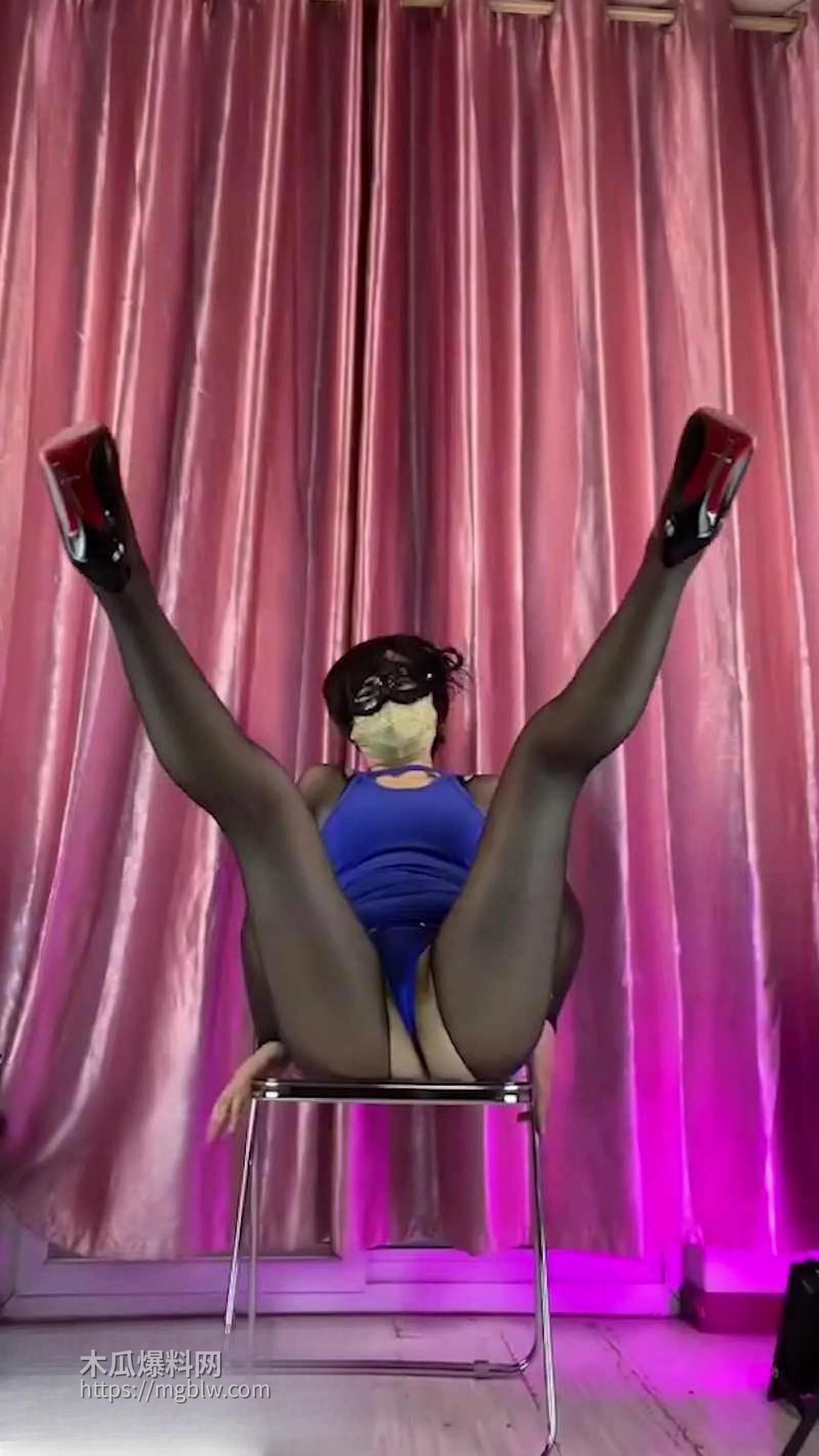 快手美少妇 热舞薇薇 定制福利  7